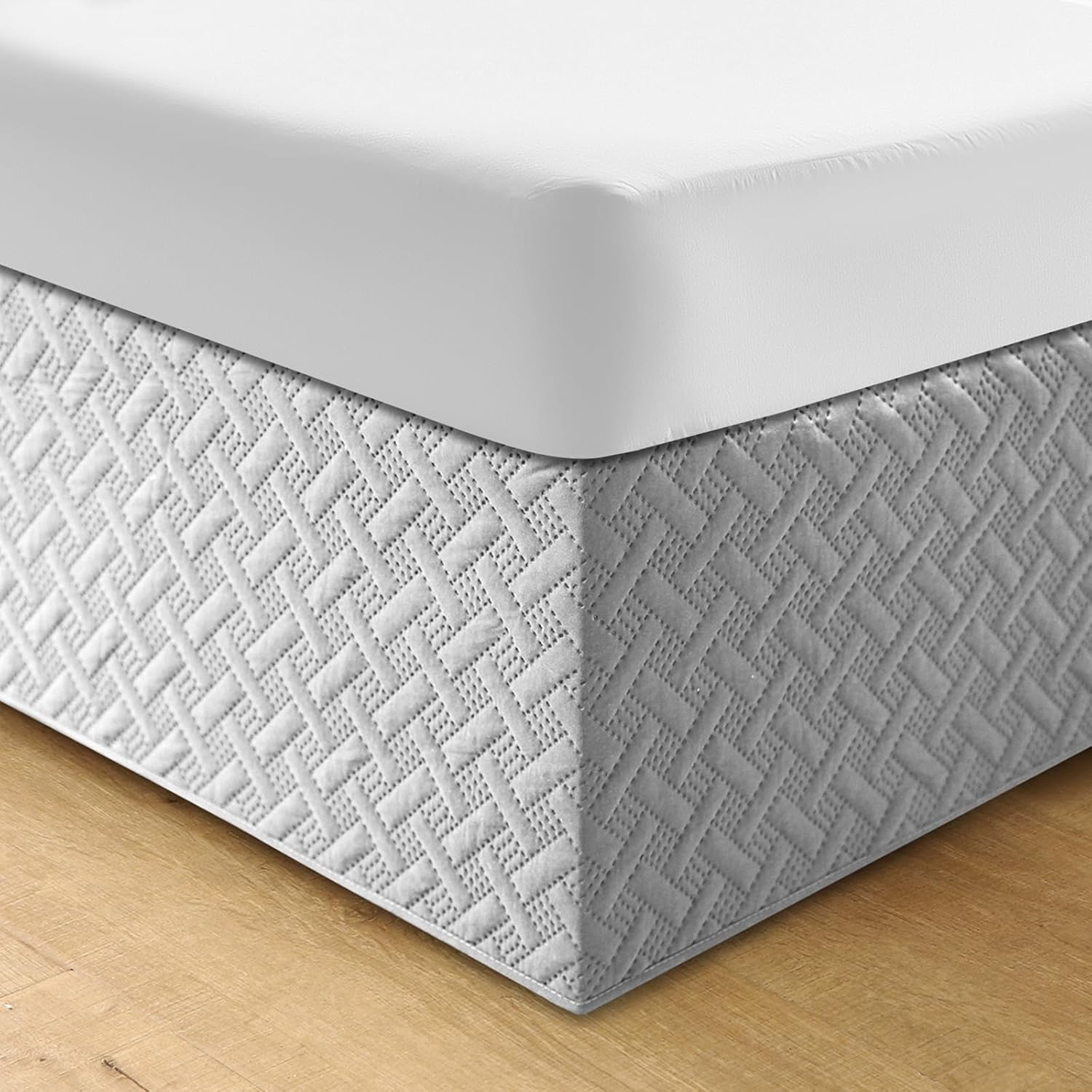 Bedding Queen Bed Skirt,Easy Fit with 14 Inch Tailored Drop,Shrinkage&Fade Resistant,Wrap Around Design,Quilted Cotton Ultrasonic Cover(Silver, King)