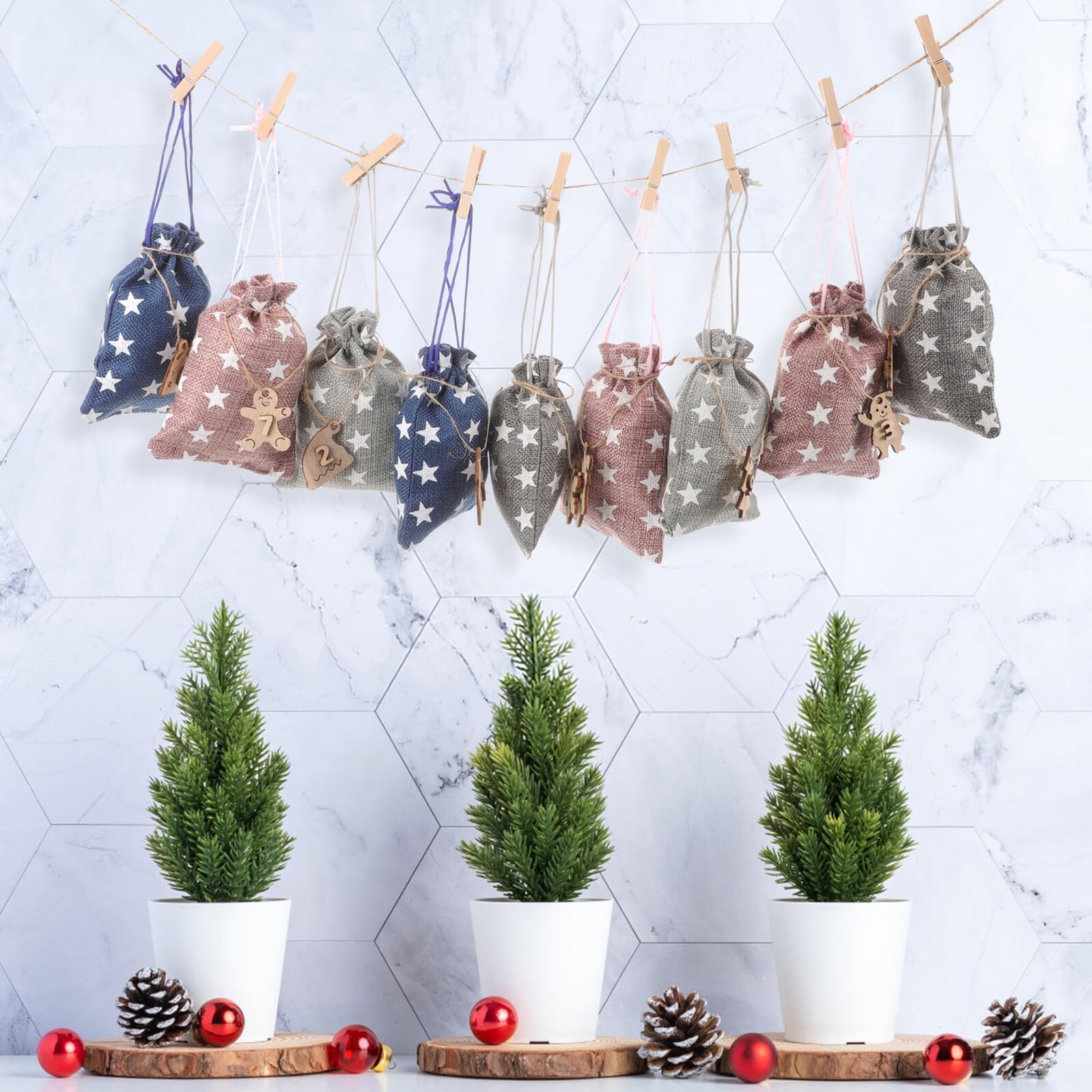LOLIPPYY Sacchetti Regalo Natalizi Numeri per Calendario Avvento Buste Regalo Multiuso per Caramelle Biscotti e Dolci Design Festivo Classico Materiale Morbido e Portatile