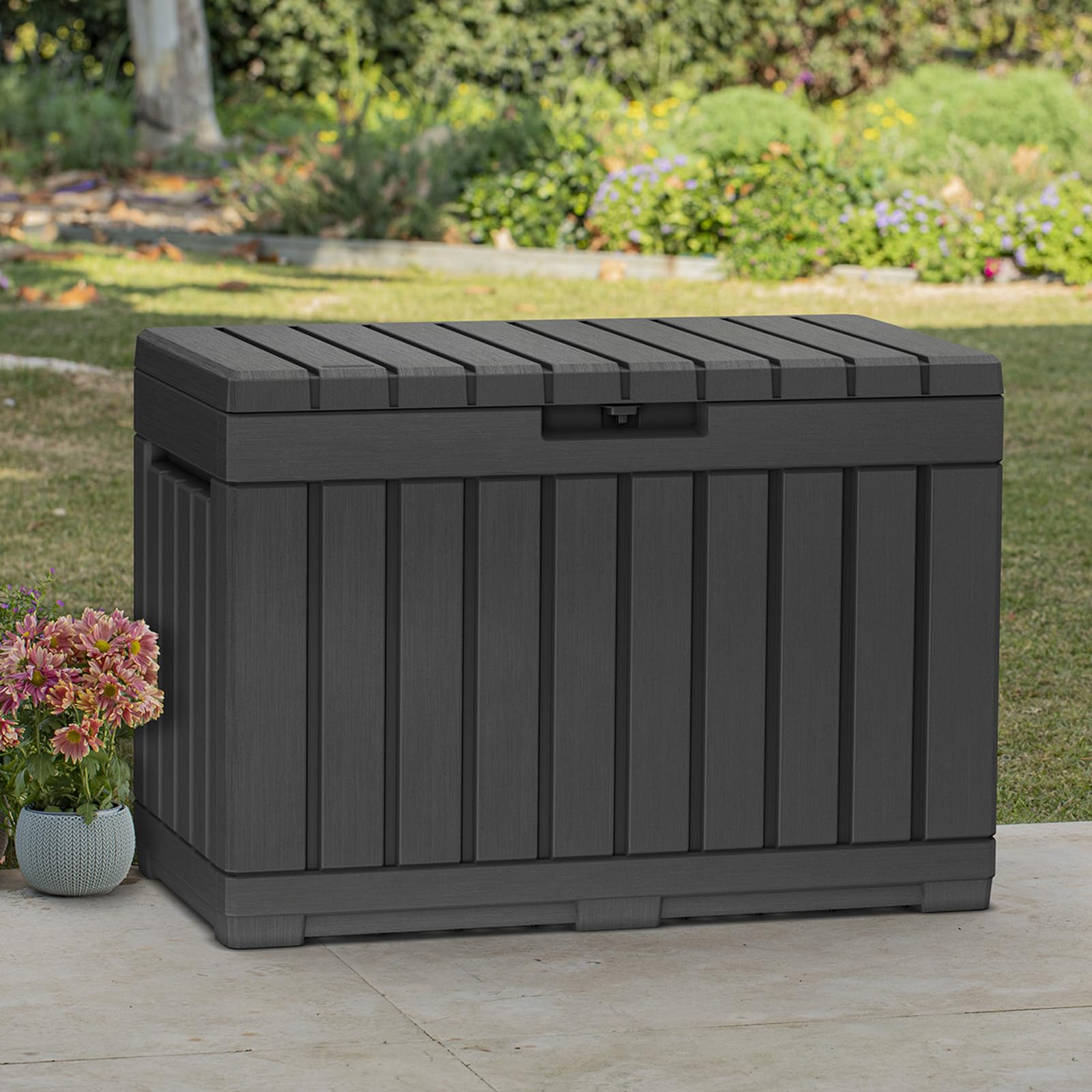 Koll Living Gartenbox Kentwood 190 Liter Stauraum Anthrazit | Aufbewahrungsbox mit Sitzfunktion mit viel Platz für Sitzauflagen, Gartengeräte oder Kinderspielzeug | wasserdicht & gut belüftet