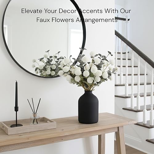 Miniatura 2 de RyddeligHome Flor Kiku sintética blanca  10 tallos y 18 tallos de eucalipto (2 ramas), pequeñas mini flores de crisantemo, bolas de pompones