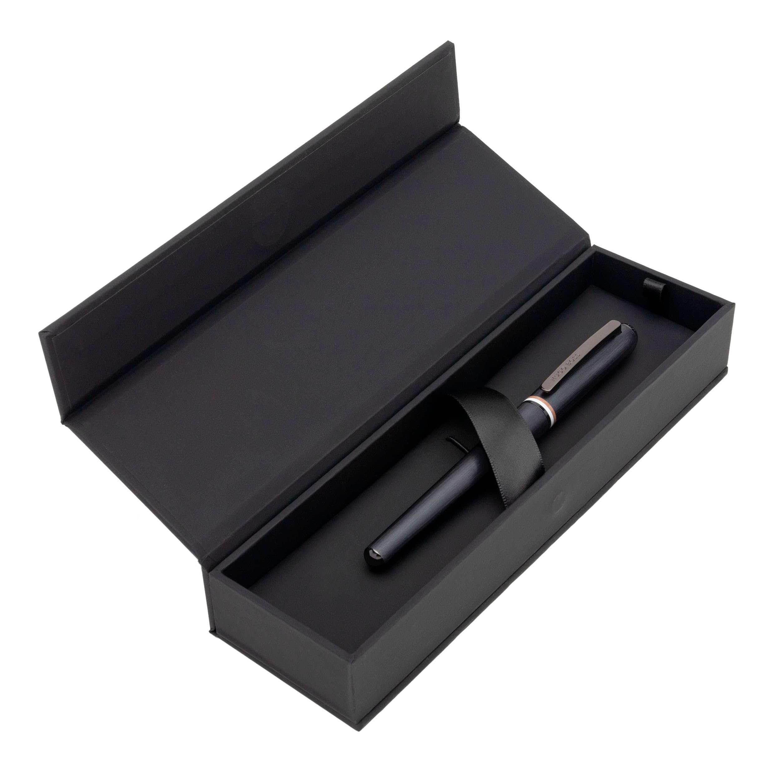 Hugo Boss Contour Iconic Tintenroller aus Messing und Aluminium in der Farbe Schwarz, Länge: 13,6cm, Tintenfarbe: Schwarz, HSH3415D