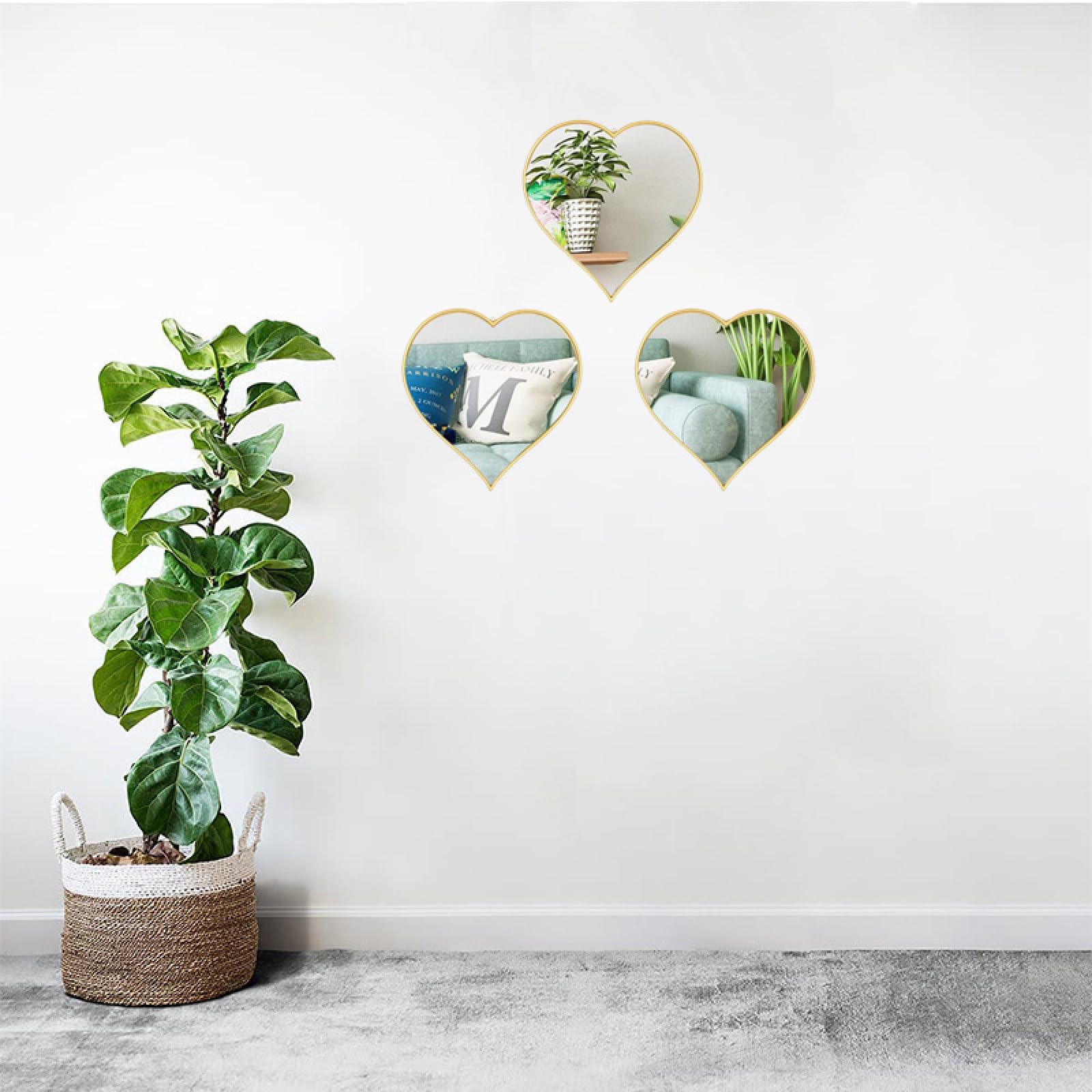 Miroir en forme de coeur en verre haut de gamme avec cadre doré géométrique