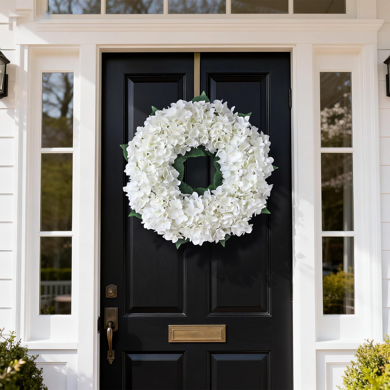 Weißer künstlicher Hortensienkranz für Haustür – Frühlings- und Sommer-Blumenkranz aus Kunststoff, Blumenranken-Ringdekoration, Fuax-Hortensien-Blätter für Urlaub, Party, Zuhause, Wandfenster (55 cm)