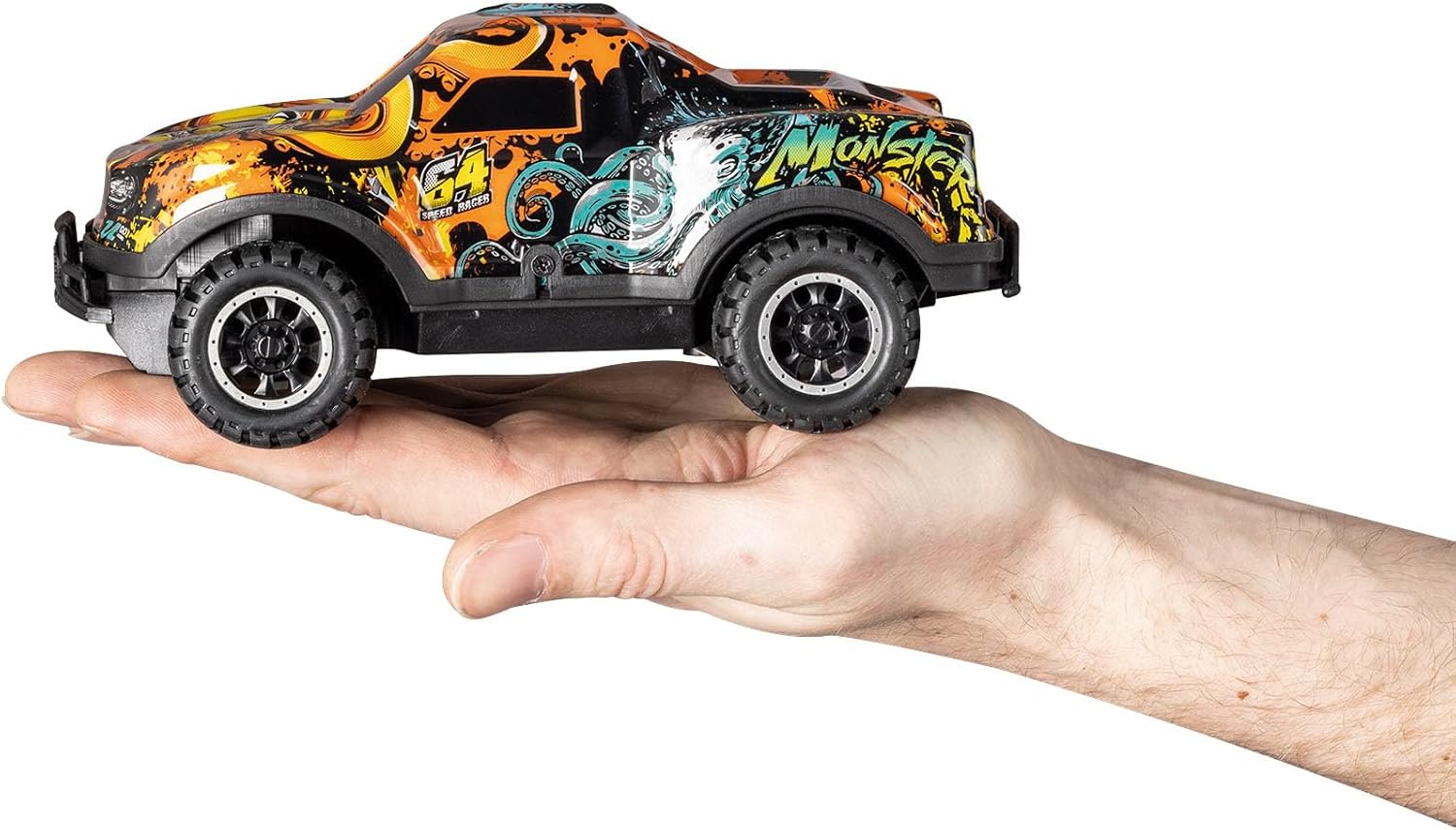 Christmas RC Advent Calendar - Joy of Driving and Festive Atmosphere in One by Revell