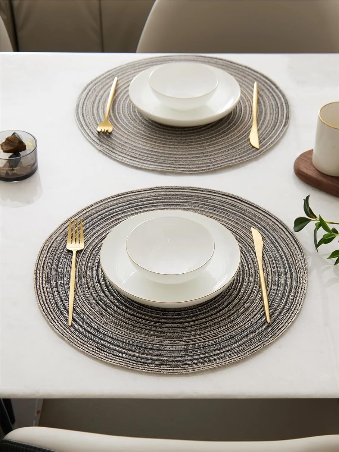 1pcs Round Heat Resistant Circle Farmhouse Boho Cloth Rustic Woven Placemats for Dining Table Table Mats(Brown)