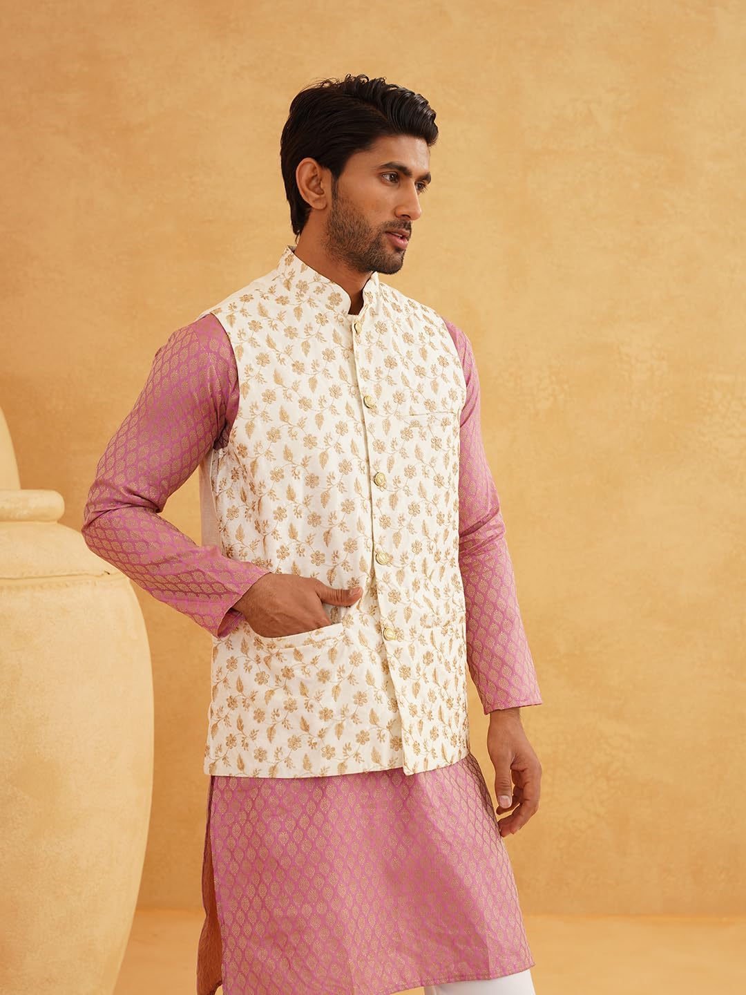 Sojanya (Since 1958 Men'S Silk Blend Kurta Pyjama & Nehru Jacket Combo - Image 9