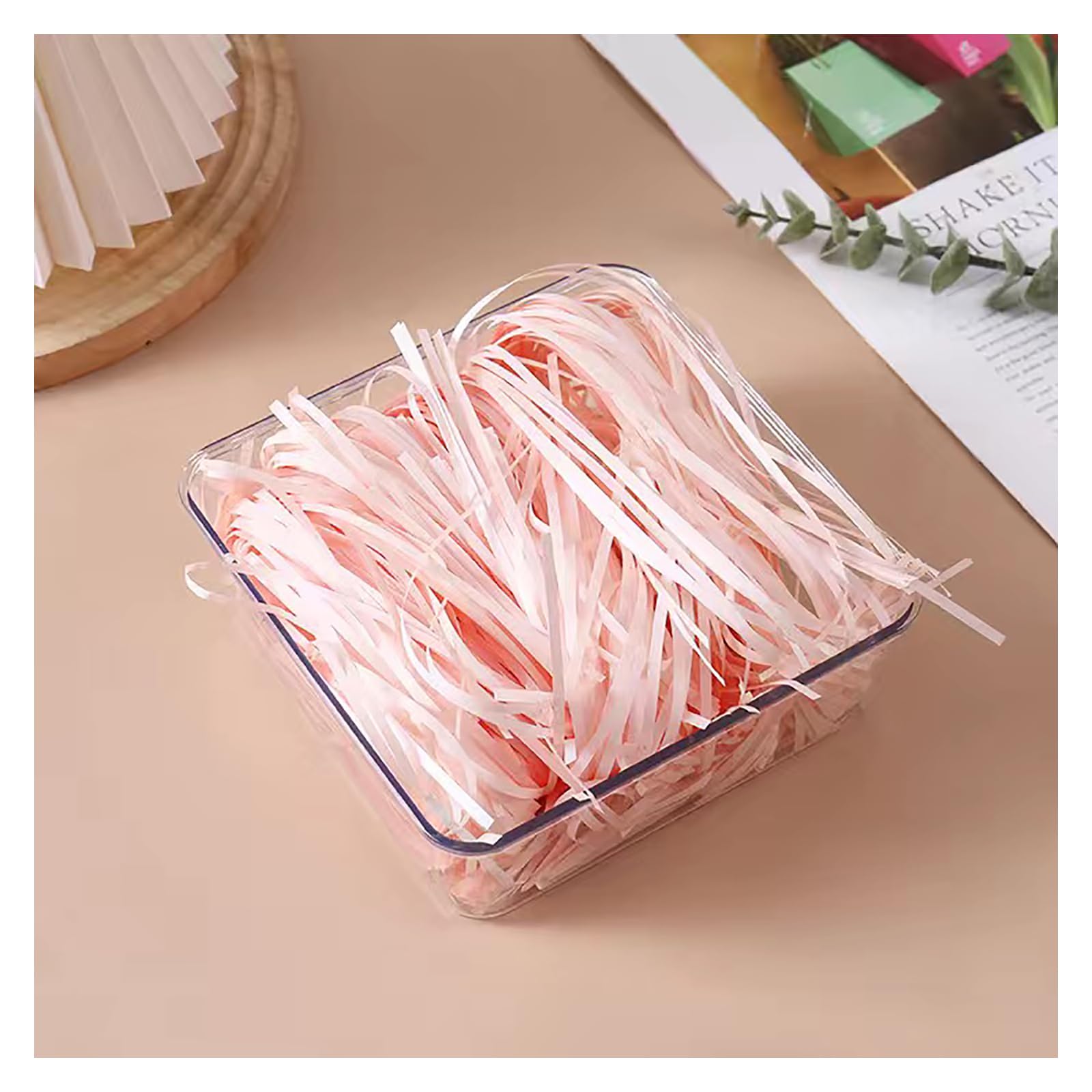 Remplissage en raphia et papier déchiqueté pour colis de 1kg