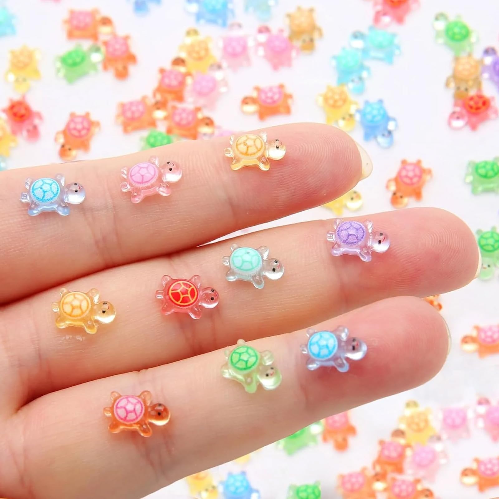 200 PCS Luminous Mini Resin Turtles, Tiny Sea Turtle Glow in the Dark Hide Small Figures Miniature Plastic Ocean Animal for Fairy Garden Micro Landscaping Dollhouse Home Decor Crafts