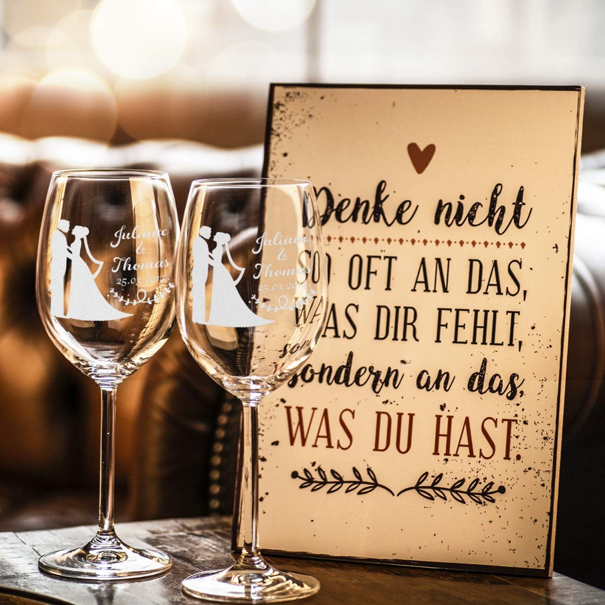 Bicchiere Da Vino Inciso Leonardo – Regalo Personalizzato Per Sposi – Con Nome E Data – Design Coppia Moderno