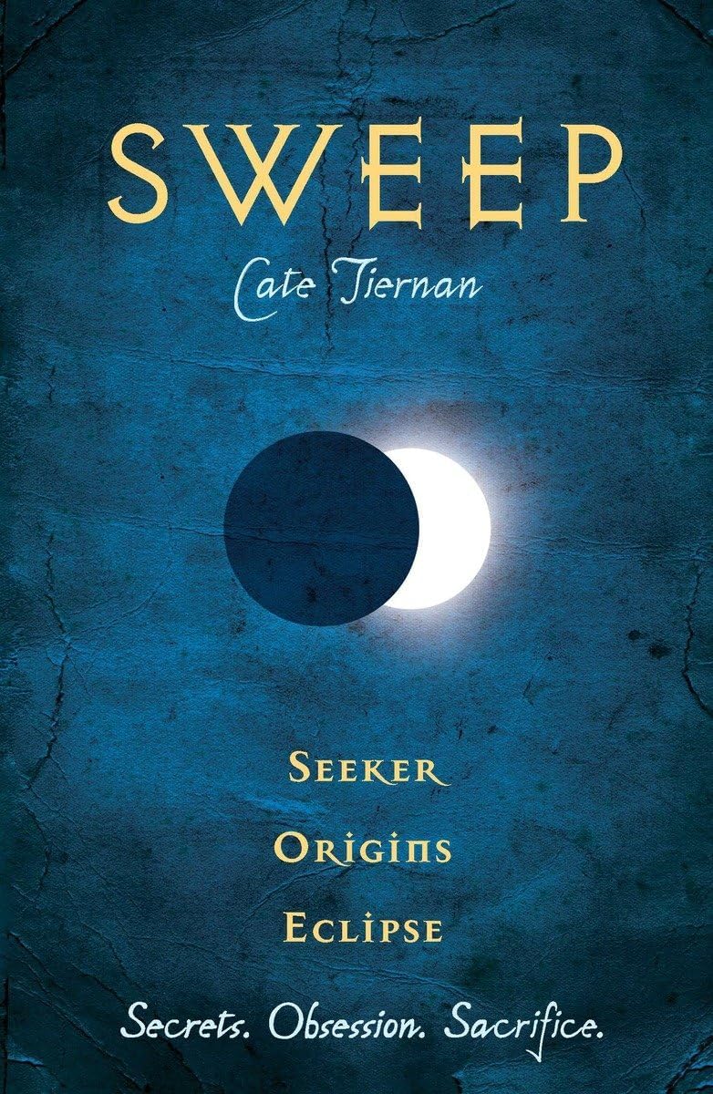 Sweep: Seeker, Origins, and Eclipse: Volume 4 Paperback – 7 July 2011