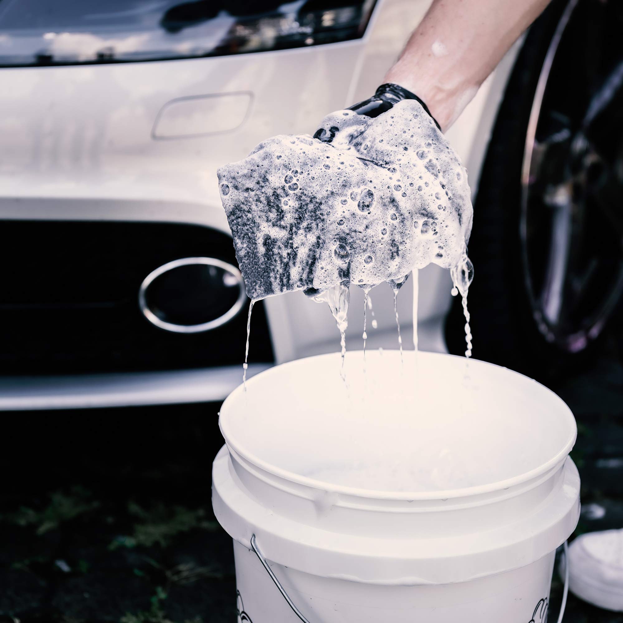 Nuke Guys Kit d'entretien de voiture 2 seaux de méthode de lavage : shampooing pour voiture Pink Cherry 500 ml + 2 seaux de lavage GritGuard 5 gal + 1 insert Grit Guard + planche à laver GritGuard + 2