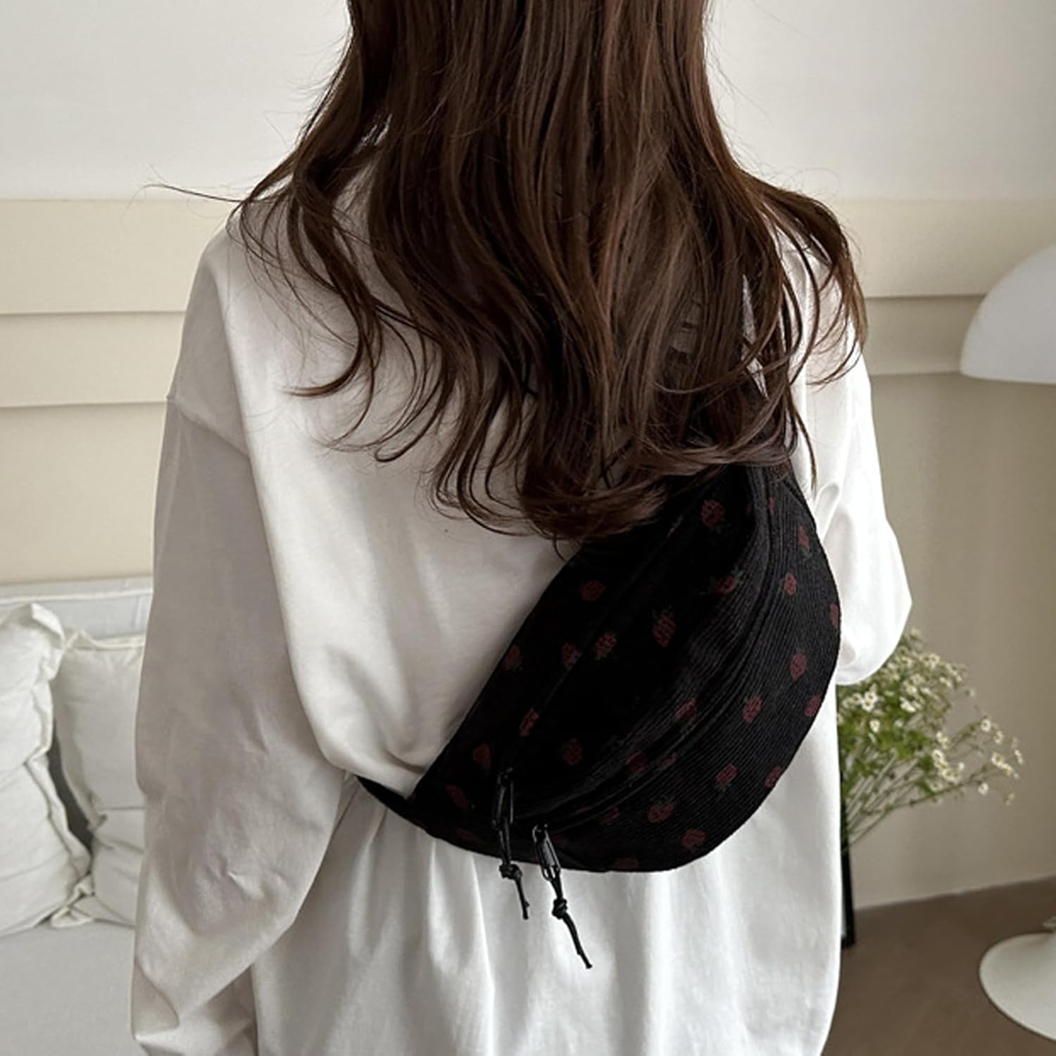 eYLun Women Crossbody Bag Fanny Pack Casual Fashion Waist Bag Chest Bag Adjustable Waist Pack for Travel Walking Running Hiking Cycling Black - Image 3