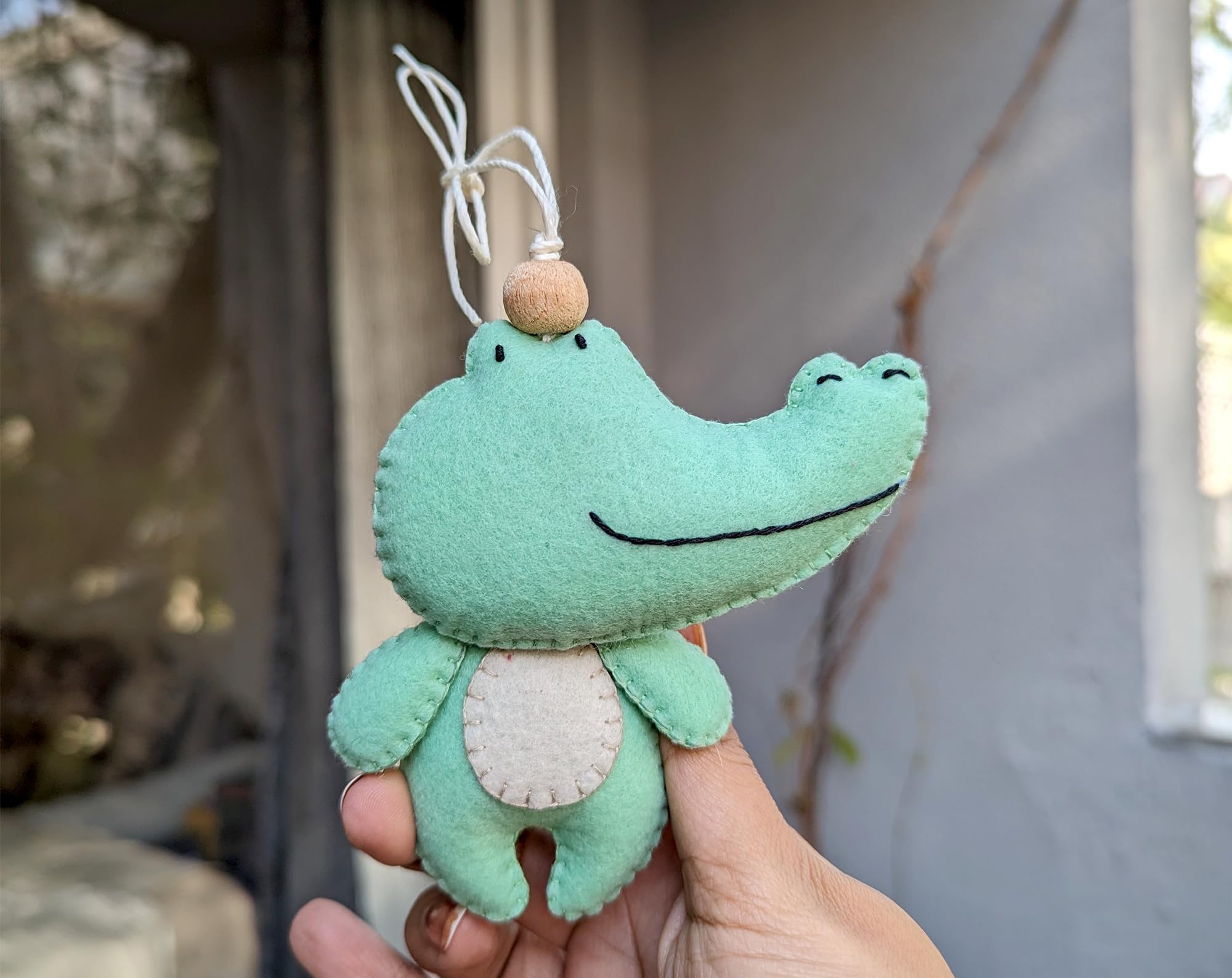 AGD Handmade Crocodile Toy Hanging, Jungle Safari Kids Room Decoration Items, Return Gifts for Kids, Car Charm Accessory, Door Handle Hanging Decor (Pack of 1)