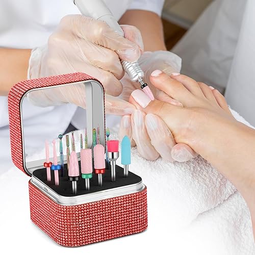 Miniatura 5 de Juego de 15 brocas de uñas con caja de almacenamiento de diamantes de imitación, brocas de carburo de diamante de cerámica de 332 pulgadas para uñas