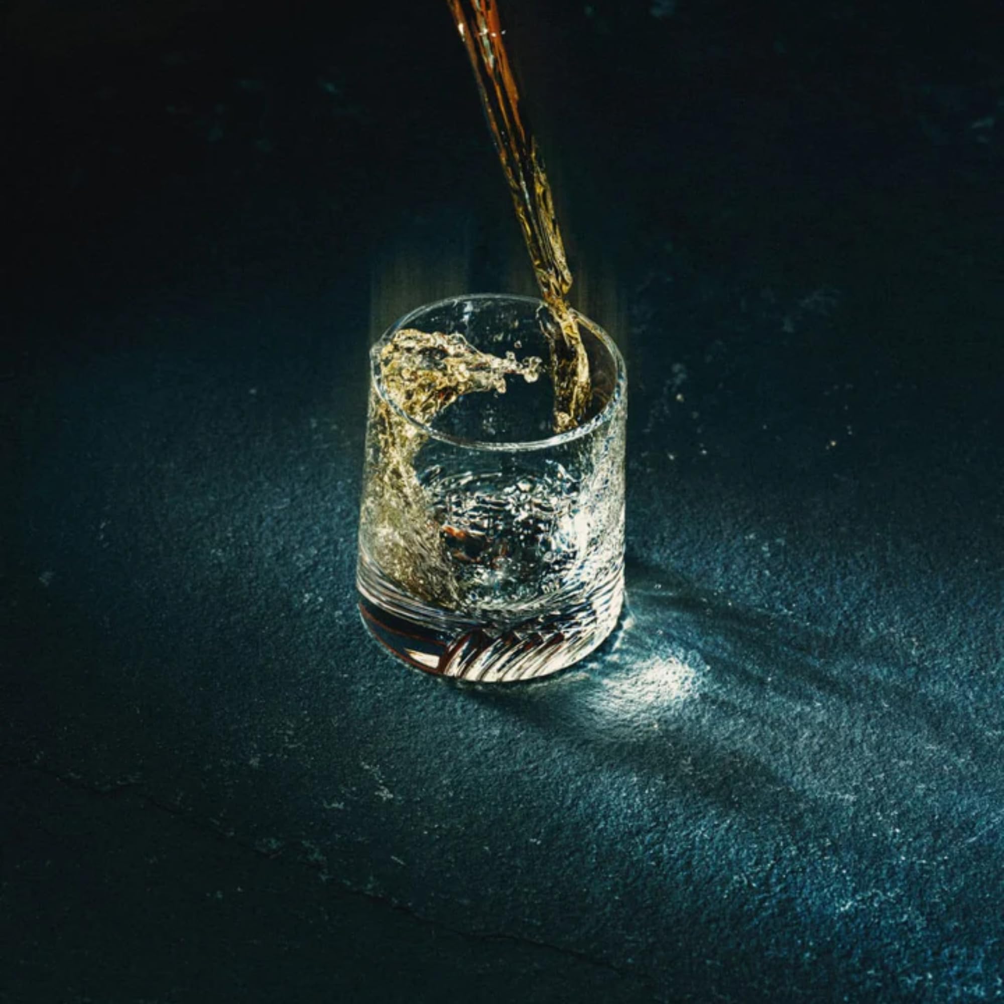 ALMAVE - Ámbar | Spiritueux Sans Alcool à Base d’Agave Bleu du Mexique | Alternative à la Tequila Reposado | Notes de Caramel, Vanille & Bois Grillé | Idéal en Dégustation & Cocktails | 70 cl (Ambar)