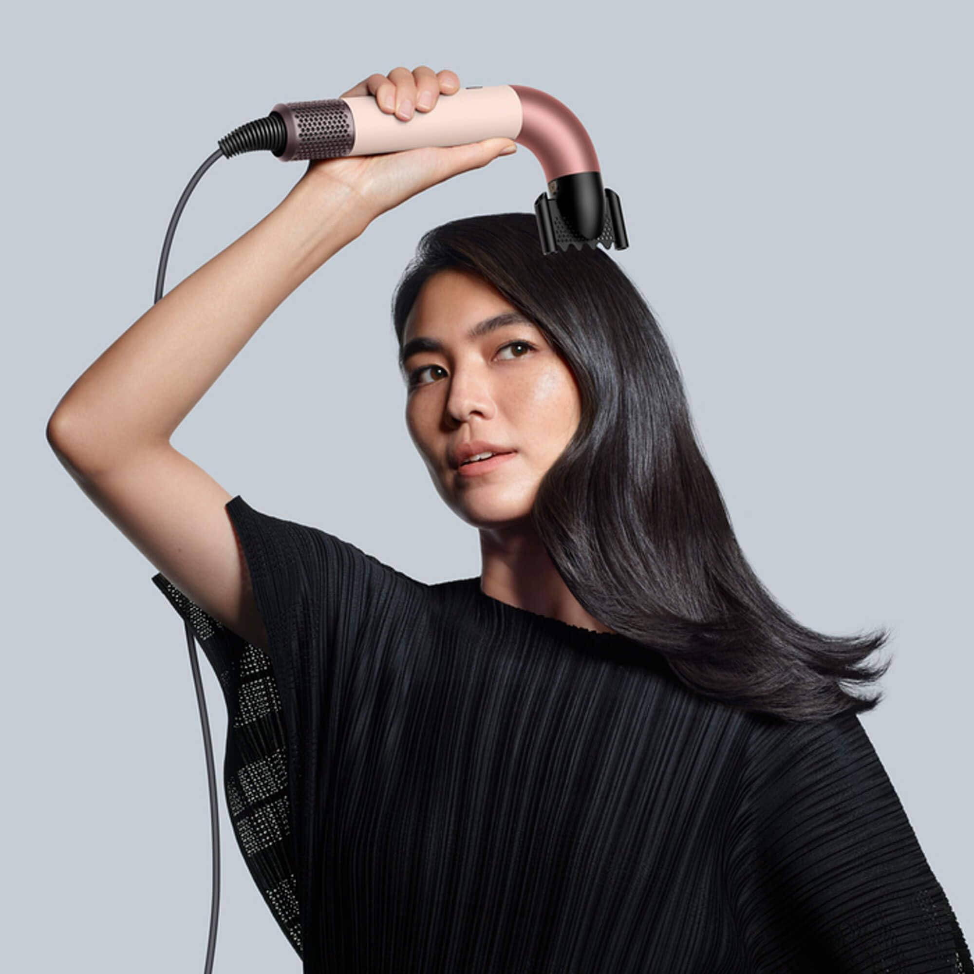 Dyson Supersonic r™ Secador de pelo – el más ligero, secado rápido y preciso, más brillo y sin daños por calor, incluye 5 accesorios inteligentes