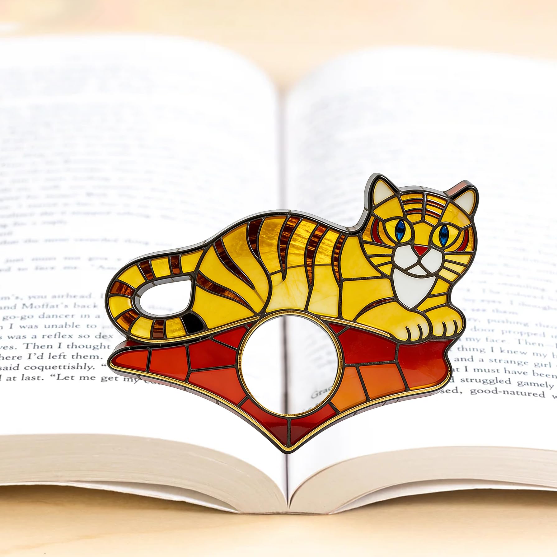 Tiger Book Page Holder, Thumb Book Page Holder, Reading Accessory, Smooth Lightweight Acrylic Book Page Holders for Students, Teachers, Book Lovers, Literary & Bookworm Ideal Gift