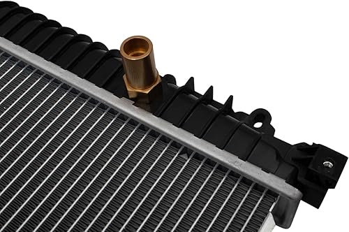 Vista 579 de TRQ Radiador compatible con Mazda CX-3 2016-2018