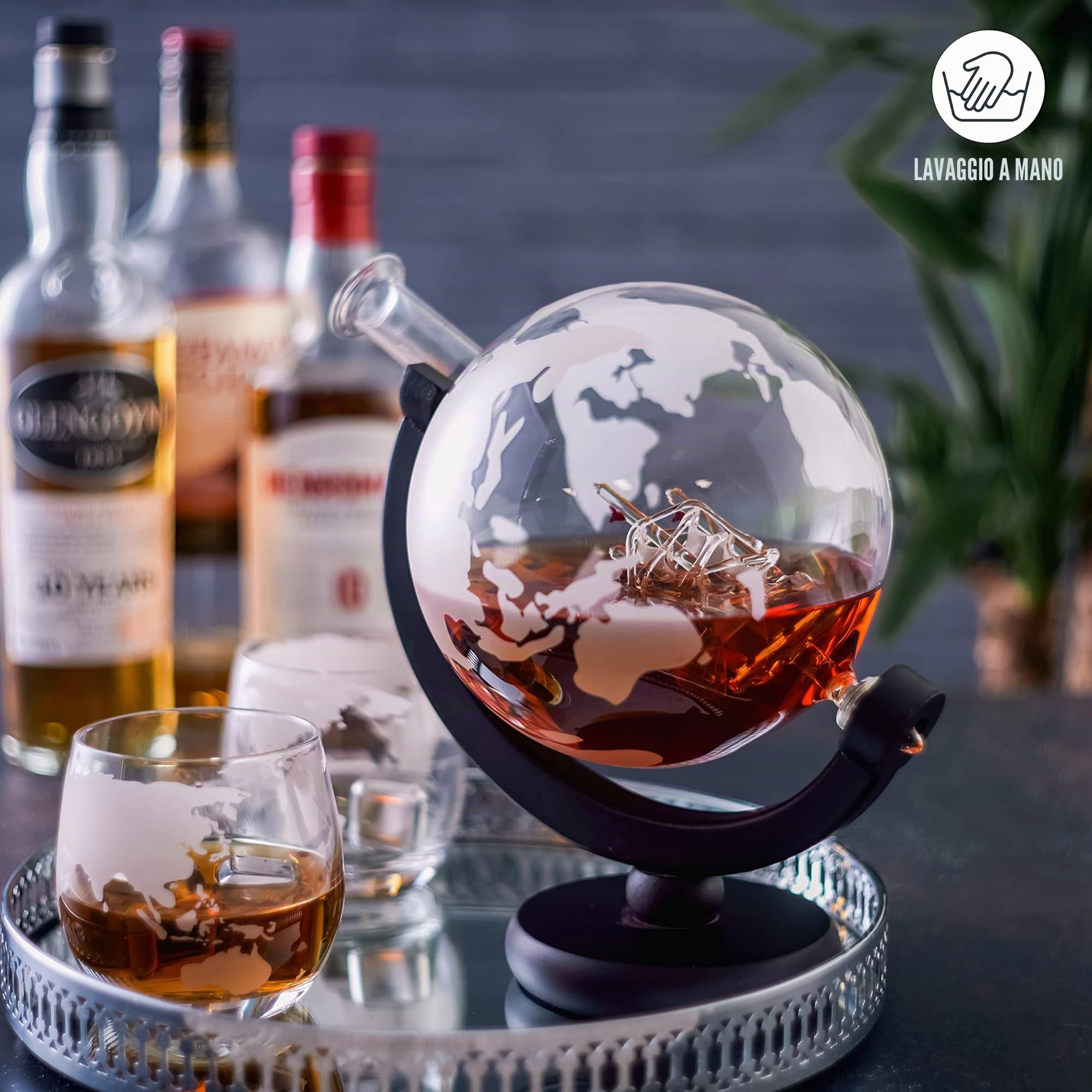 Oak & Steel - Set per Whisky Globo Decanter- 1500 ml - Include Bicchieri, Pietre per Whisky e Tappo in Vetro - Confezione con Design Raffinato