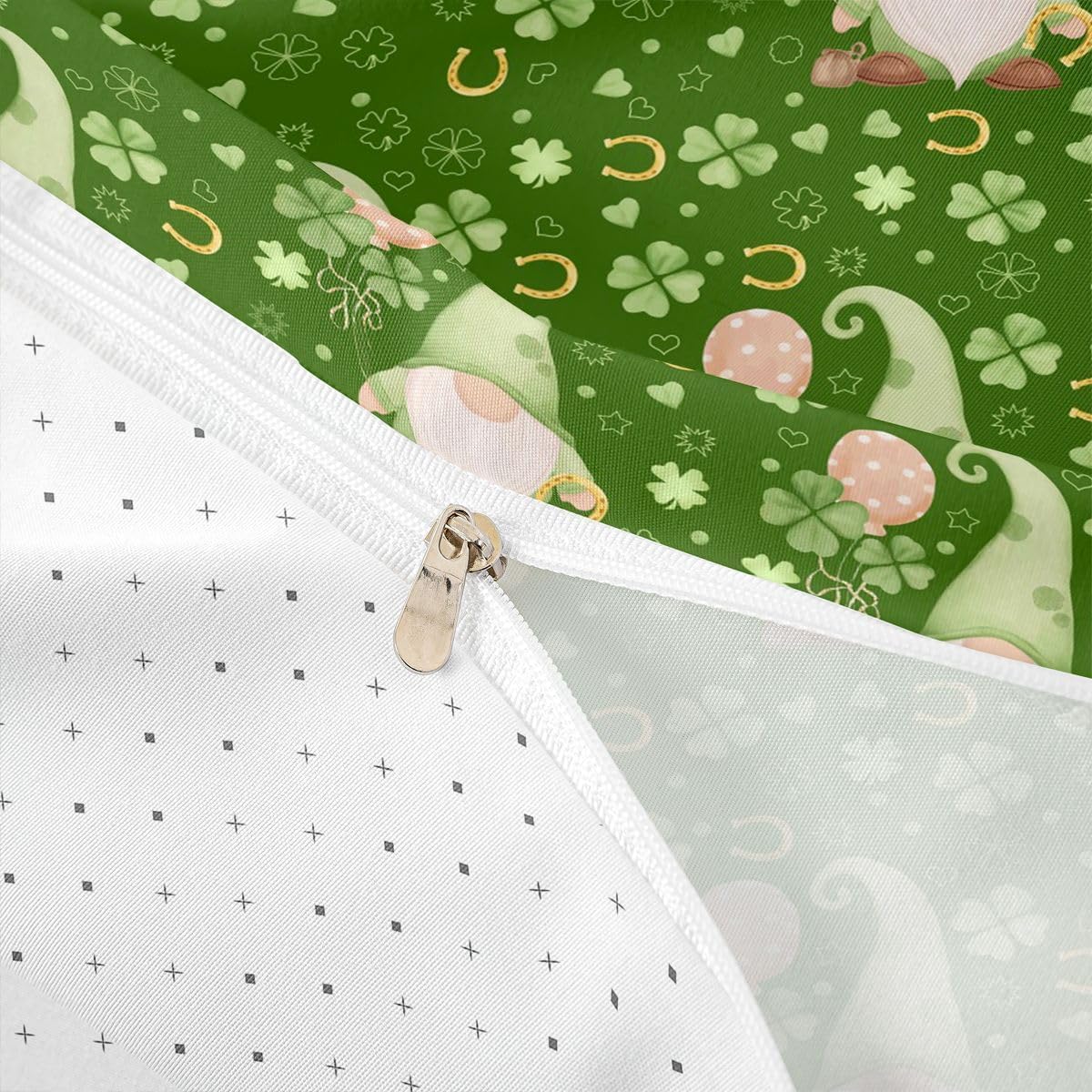 Happy St. Patrick's Day Duvet Cover Set Queen Size,Cute Gnomes Clover Leaf Bedding Sets 3Pcs for Girls Adult Room Decor,Horseshoe Love Dots Comforter Cover Green Spring Quilt Cover,2 Pillowcases