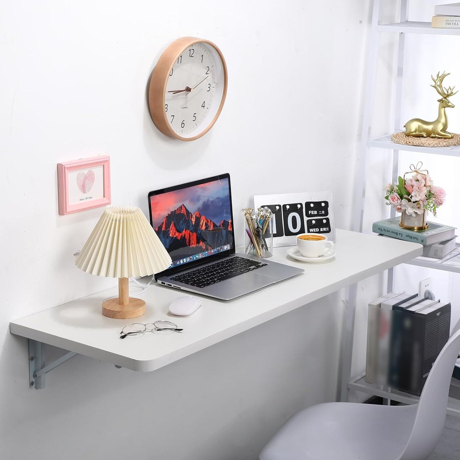 Bureau d'ordinateur rabattable et table murale gain de place pour petit espace