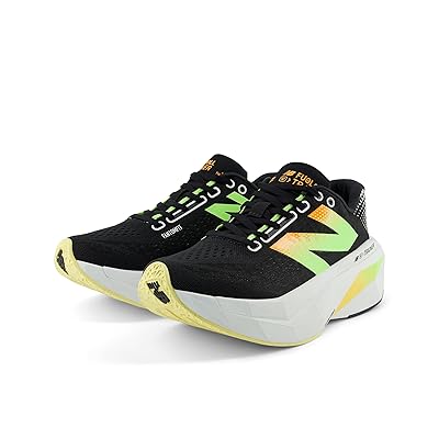 New Balance FuelCell SuperComp Trainer v3 Women