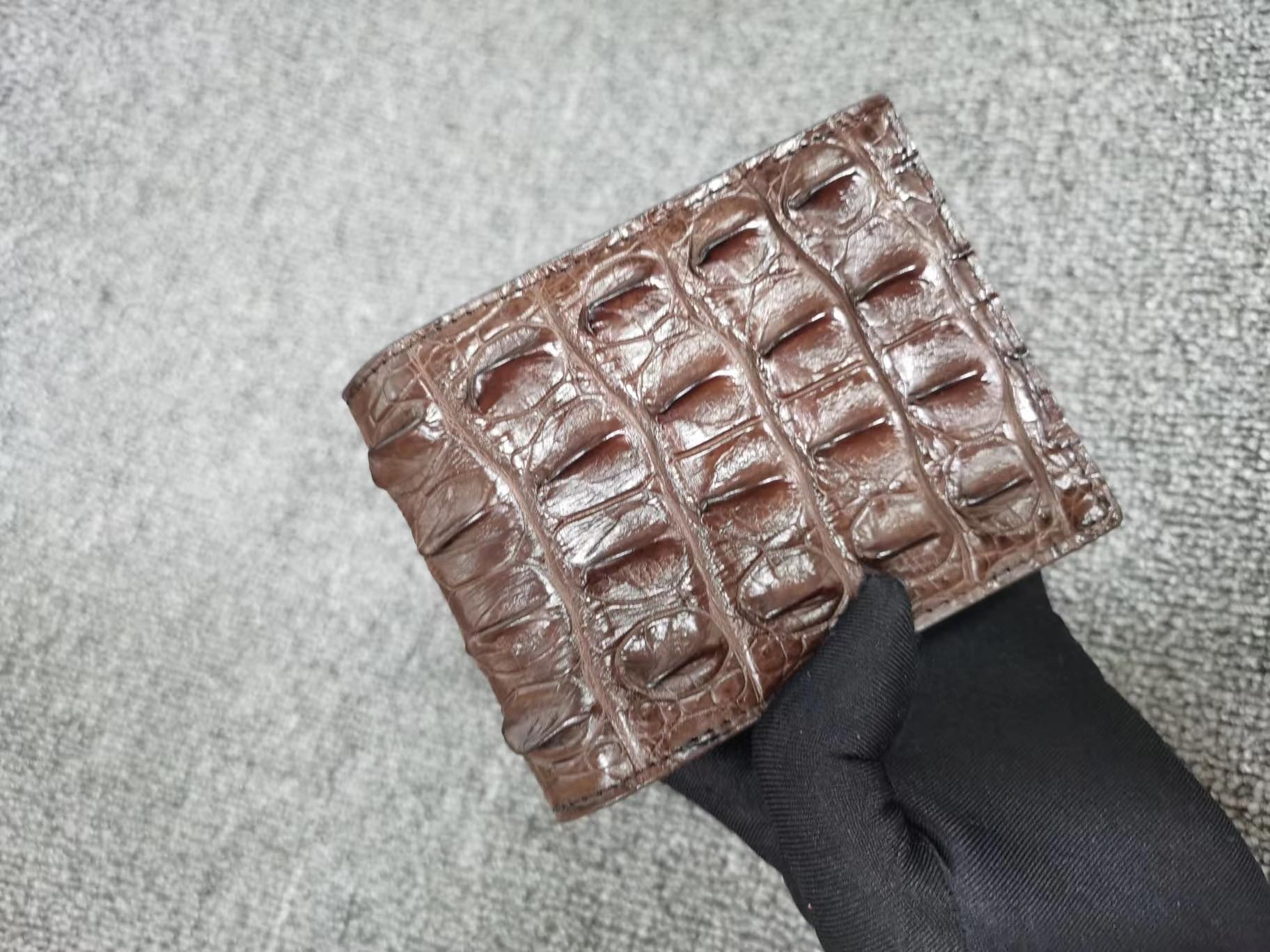 Portefeuille de luxe en cuir véritable crocodile pour hommes en peau d'alligator portefeuille à deux volets pour hommes, Dos marron, 12 x 9 x 2,5 cm, Portefeuille en cuir de crocodile naturel