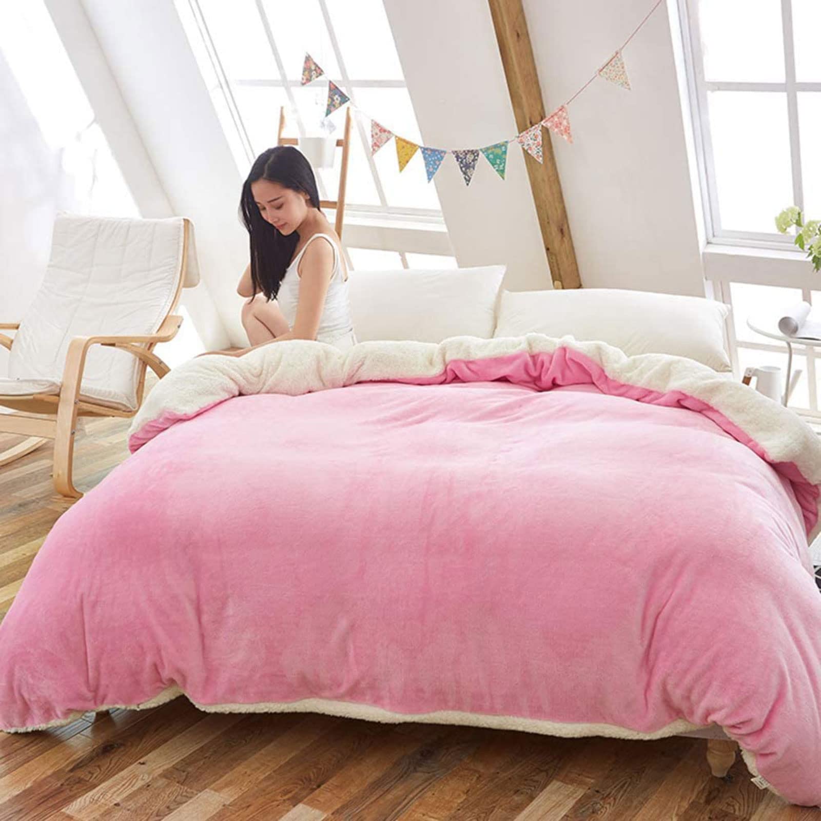MGEMJMJ Thicken Flannel Warmth Quilt Cover,Winter Duvet Cover,Extra Soft Comfort Hypoallergenic Bedding Comforter Cover With Zipper(Size:200x230cm(79x91inch),Color:Pink)