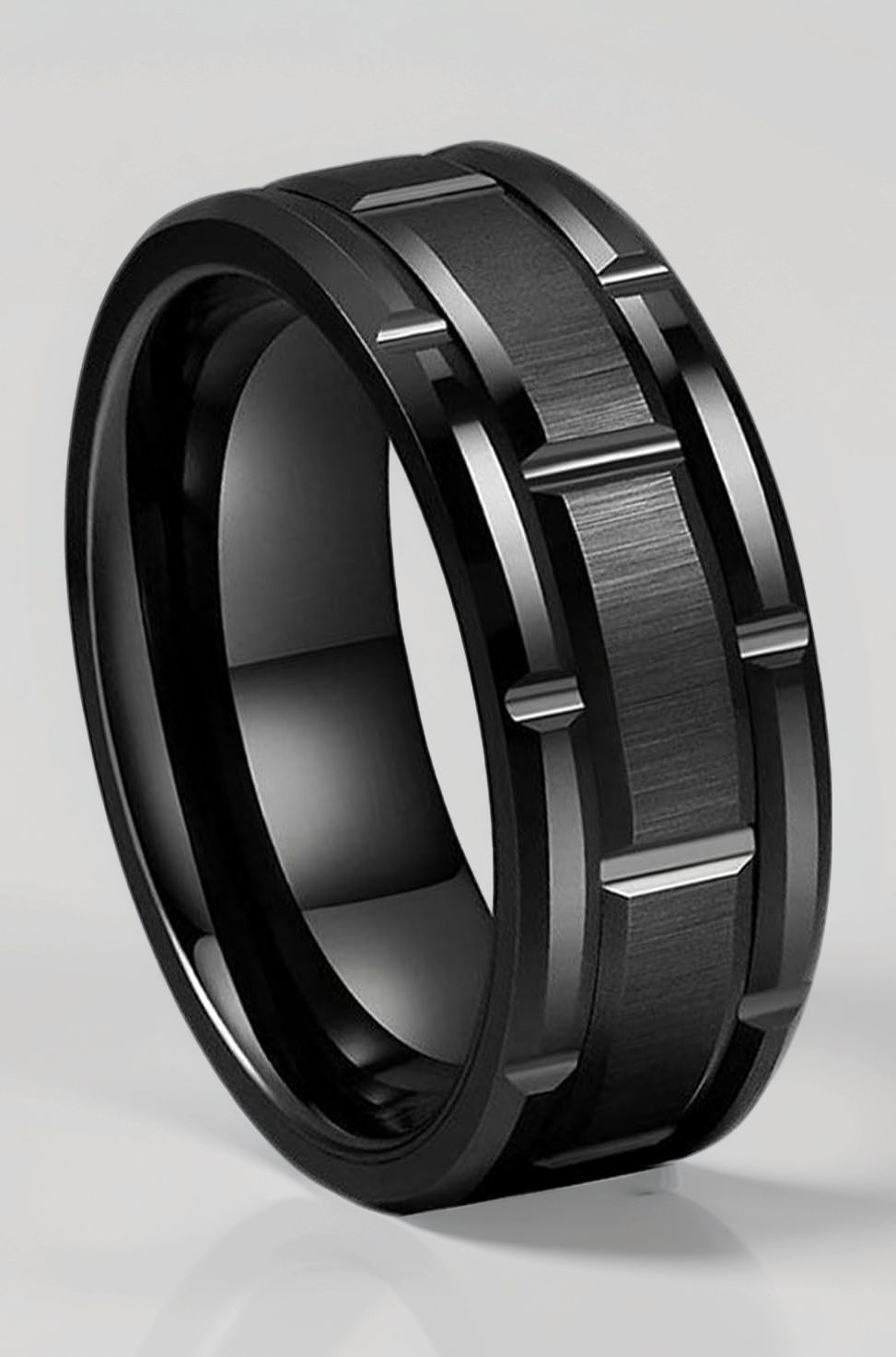 Rings for Men Stainless Steel Black Ring Brick Pattern Band Finger Ring for Men and Boys.