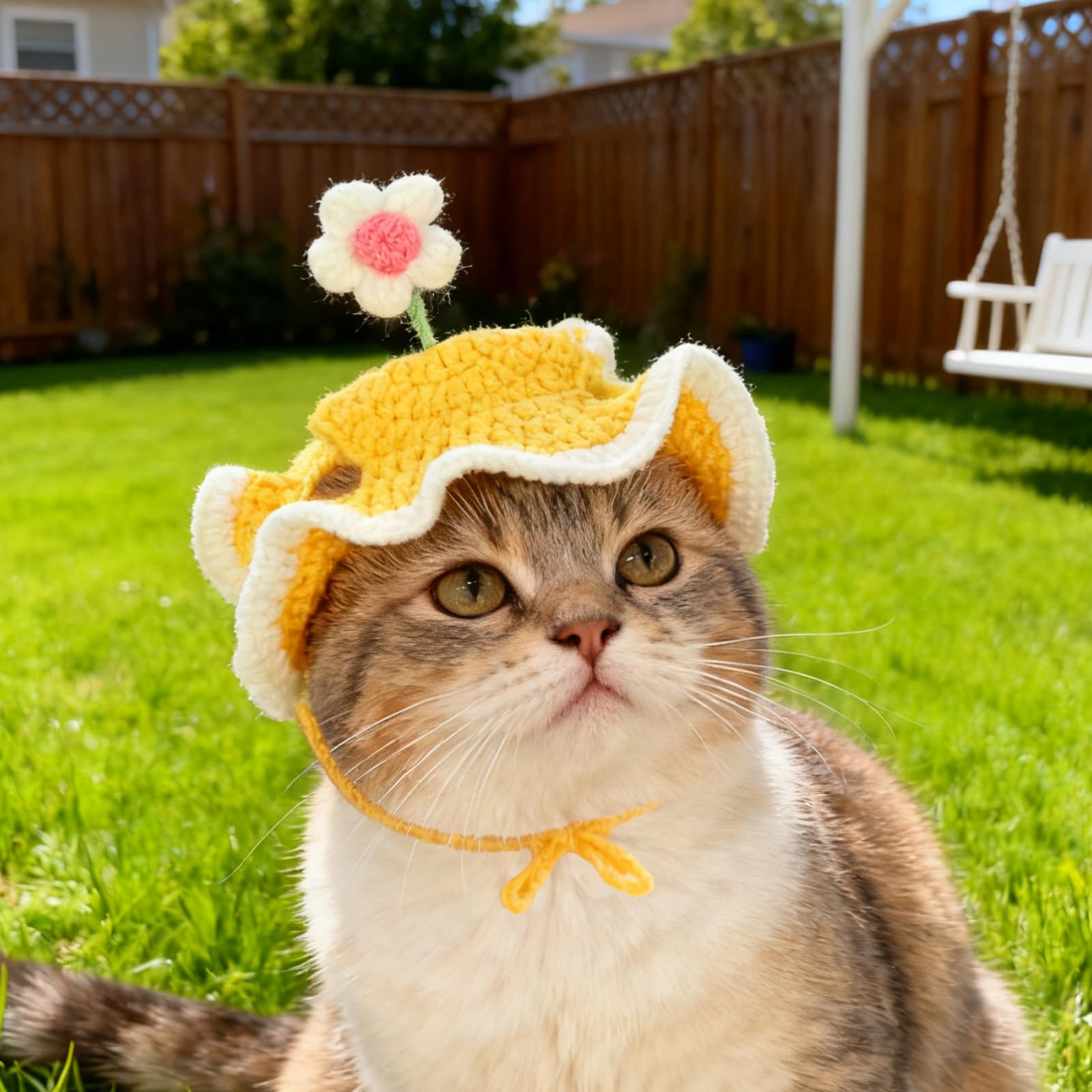 Chapeau d'anniversaire pour Chat avec Trous Oreilles, Ajustable Chapeau Chat Tricoté avec Mignon Design Fleur Dressée pour Fête d'anniversaire Vacances Séances Photo (Jaune)