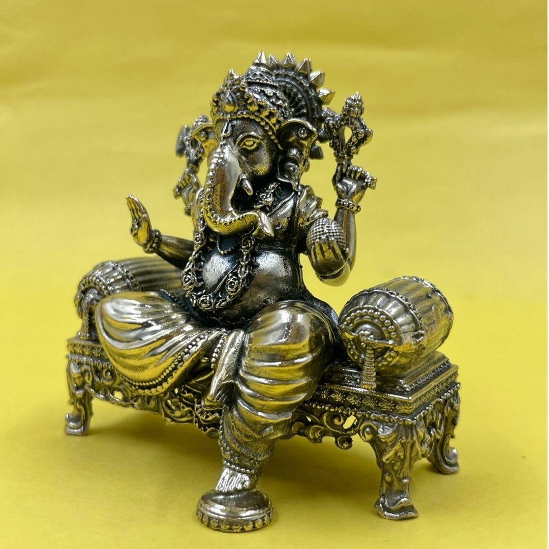 CraftVatika Idolo in ottone di Ganesha seduto sul trono – Idolo seduta di Ganpati in ottone Ganesh Murti Statua Pooja Decorazione per la casa Regalo (9,6 cm di altezza)