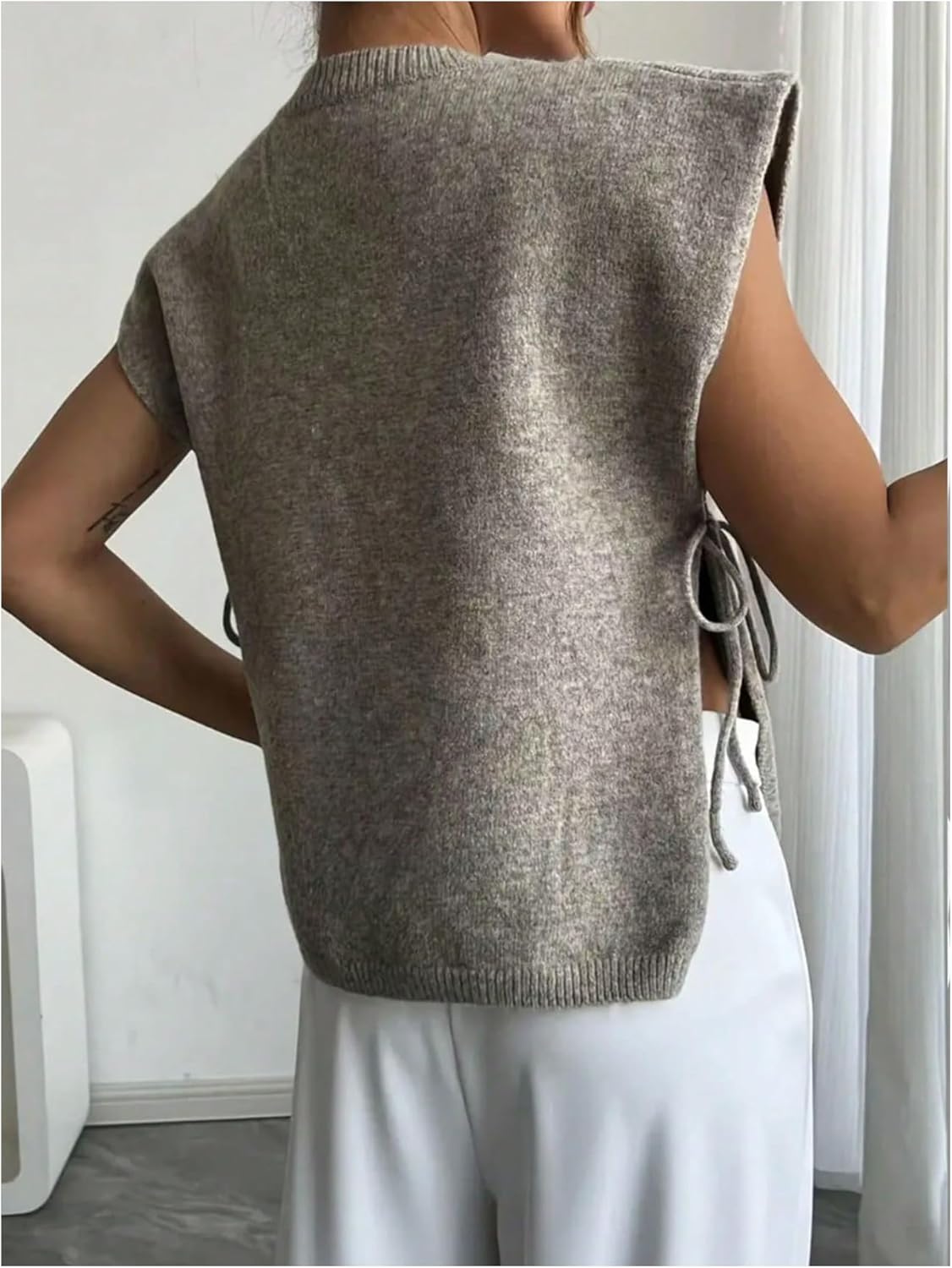 Verdusa Women's Old Money Clothes Lace Up Side Split Sweater Vest Elegant Lightweight Knit Tops - Image 2