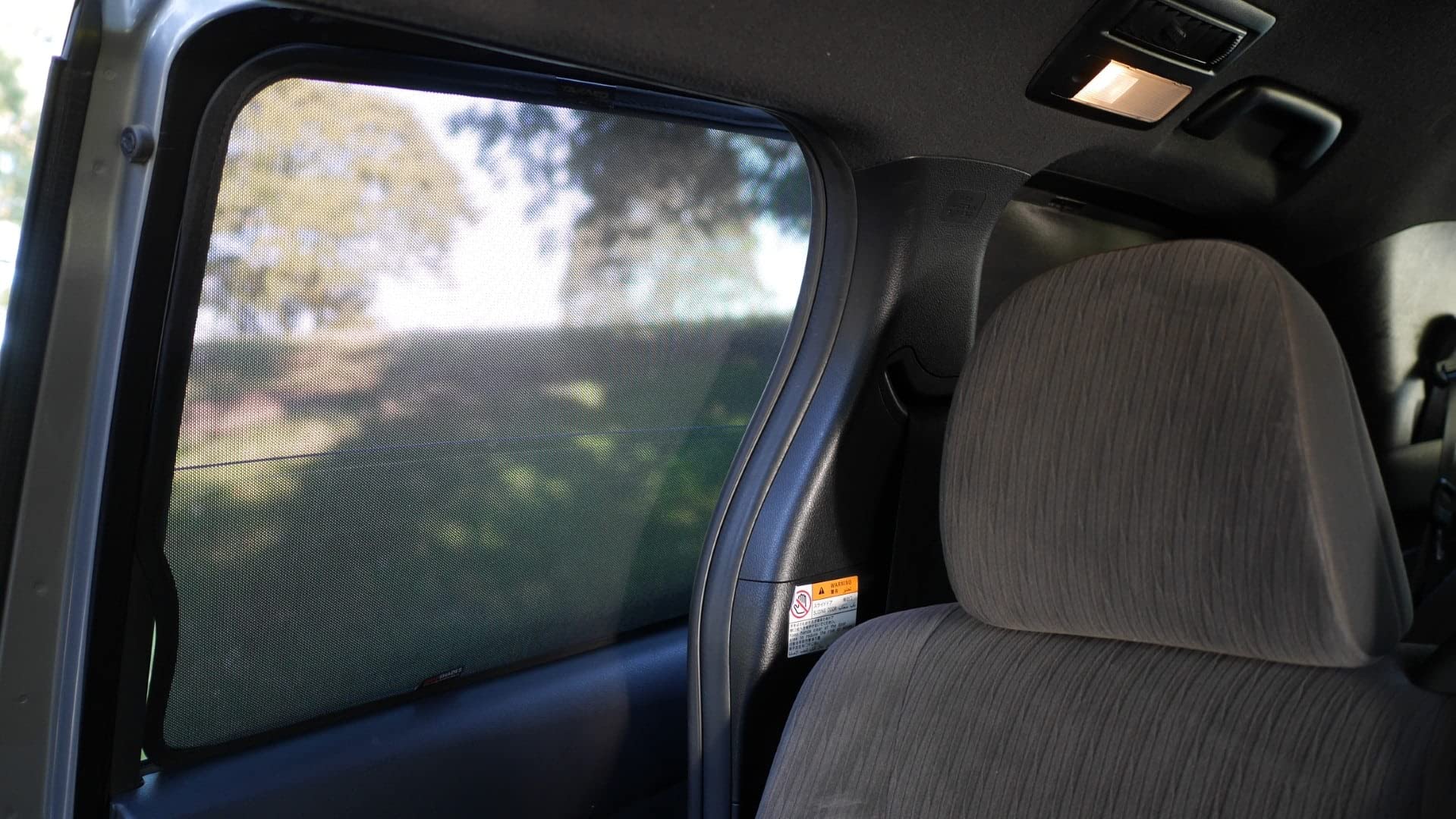 SNAPSHADES osłony tylnej szyby samochodu do Toyota Tarago/Estima/Previa (XR50; 2006-2019)