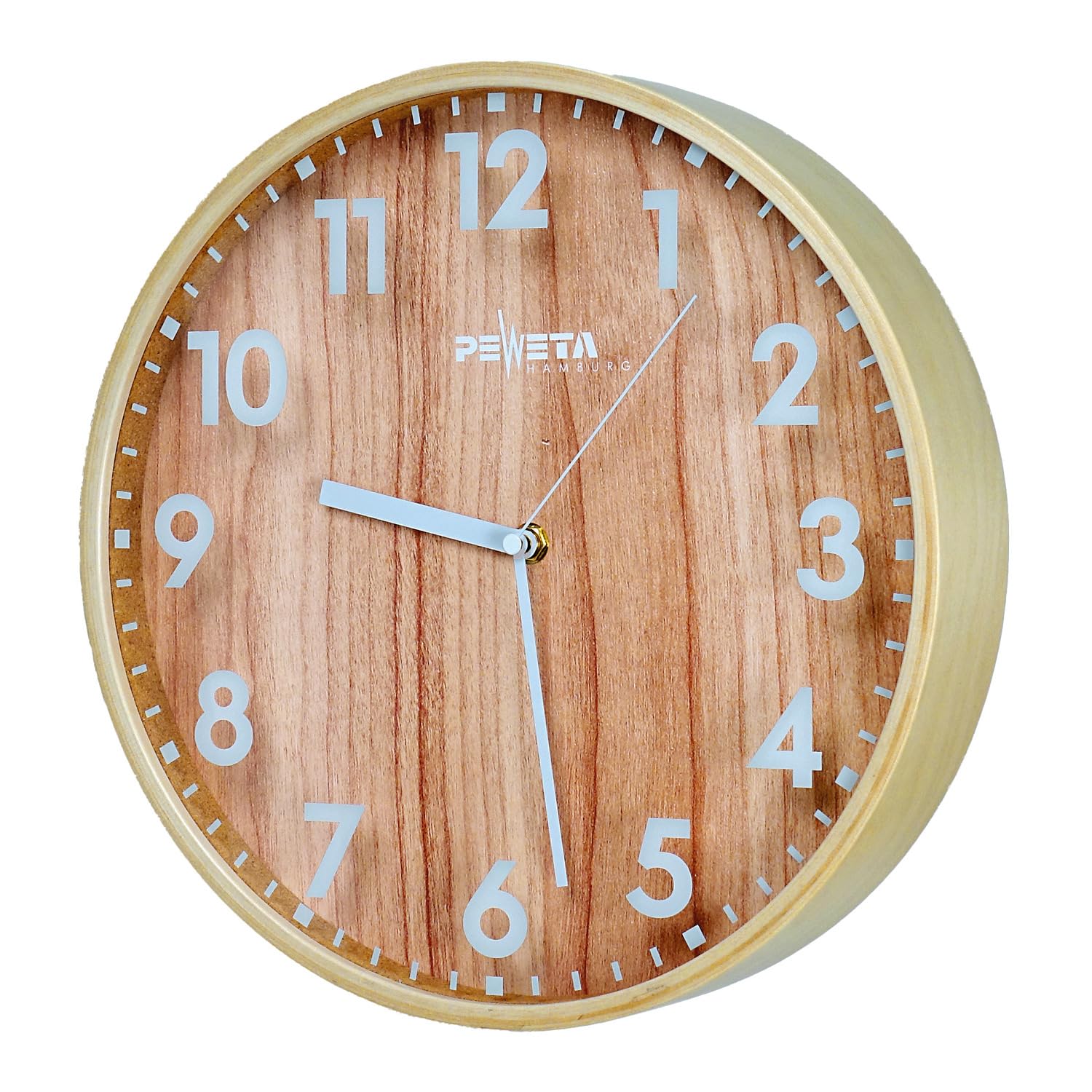 Horloge murale radio-pilotée en bois de 30 cm de diamètre pour un salon chaleureux