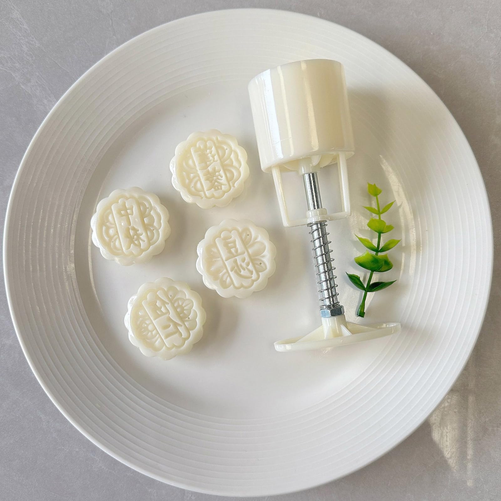 PANGBOER Moule pressé à la main - Moules à dessert - Tampon en plastique ABS - Pour les amateurs de pâtisserie - Moule à gâteaux de lune en plastique ABS