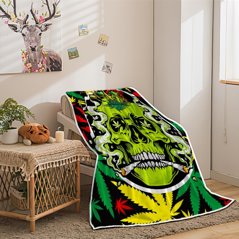 Trippy Weed Marijuana Throw Blanket, Smoking Skull Marijuana Leaf Soft Warm Cozy Plush Comfy Blanket for Couch Bed Sofa, Tie Dye Stoner Hippie Fleece Flannel Throws to Decorate Living Room Bedroom