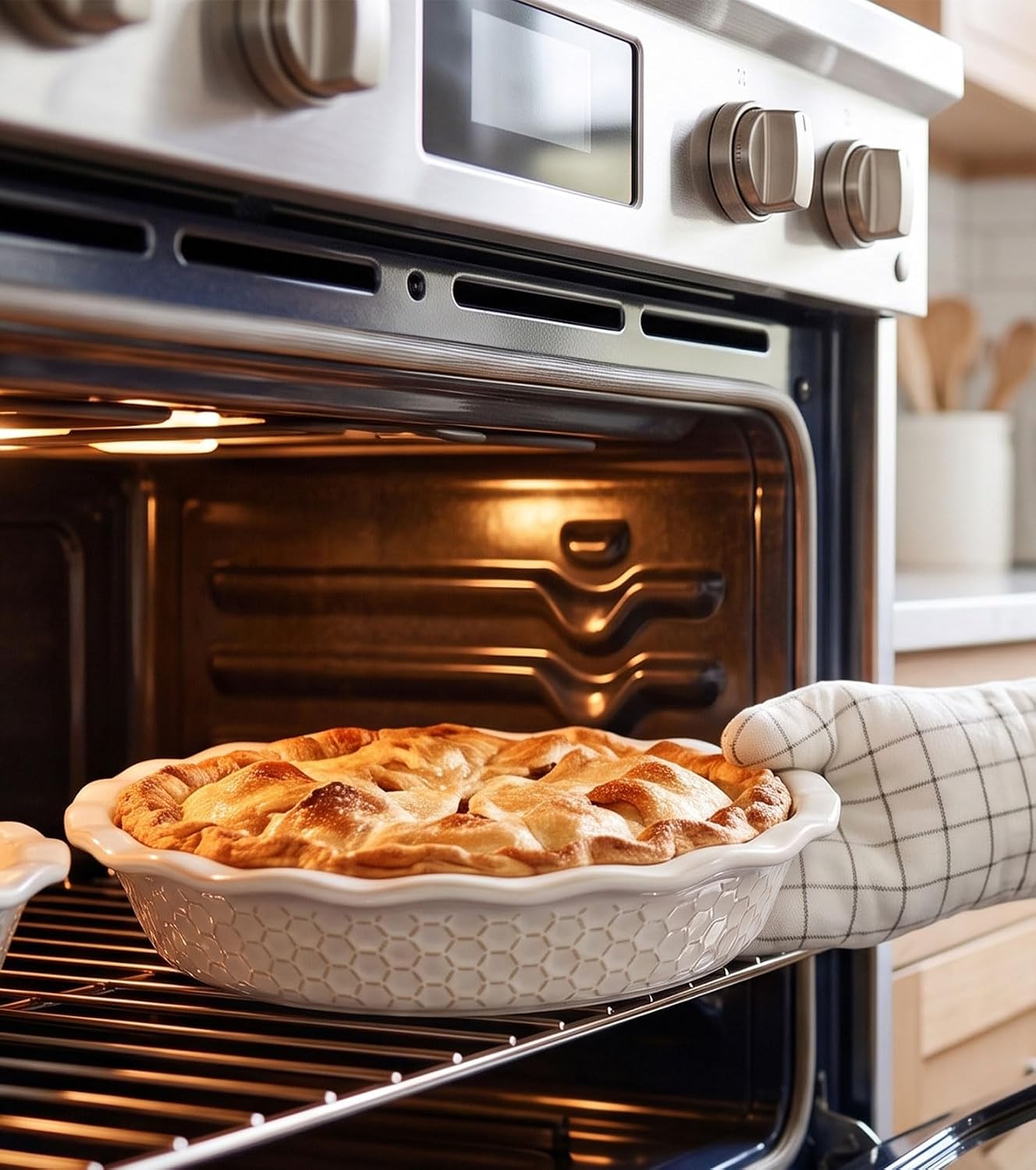 Lareina Deep Dish Pie Pan 9 Inch Ceramic, 53 oz Pie Plate with Recipe Book