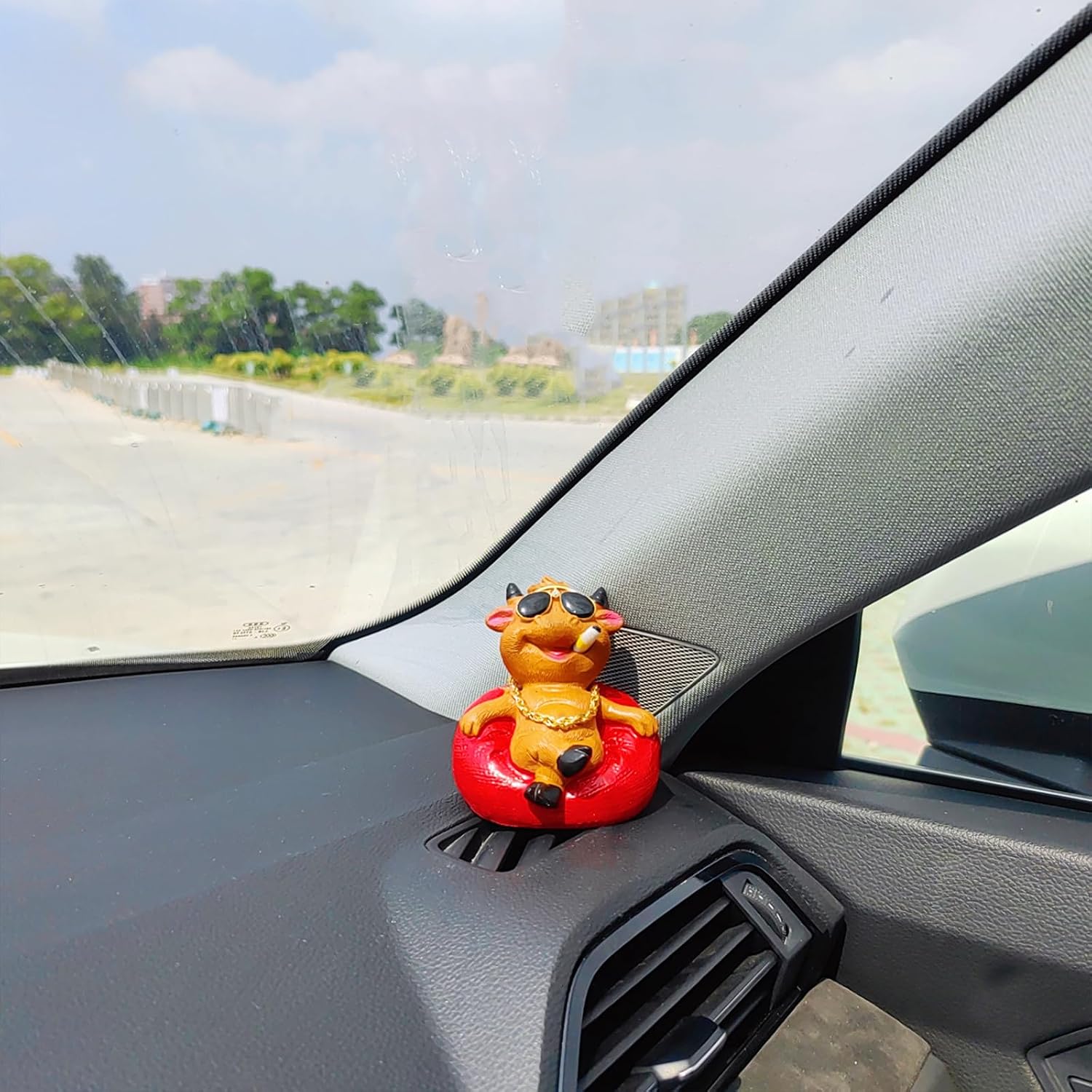 Cool Sofa Animal Car Dashboard Decorations, Fun Car Ornaments for Dashboard, Cute Car Decoration for Dash Car Accessories Interior, Office/ Home Decor