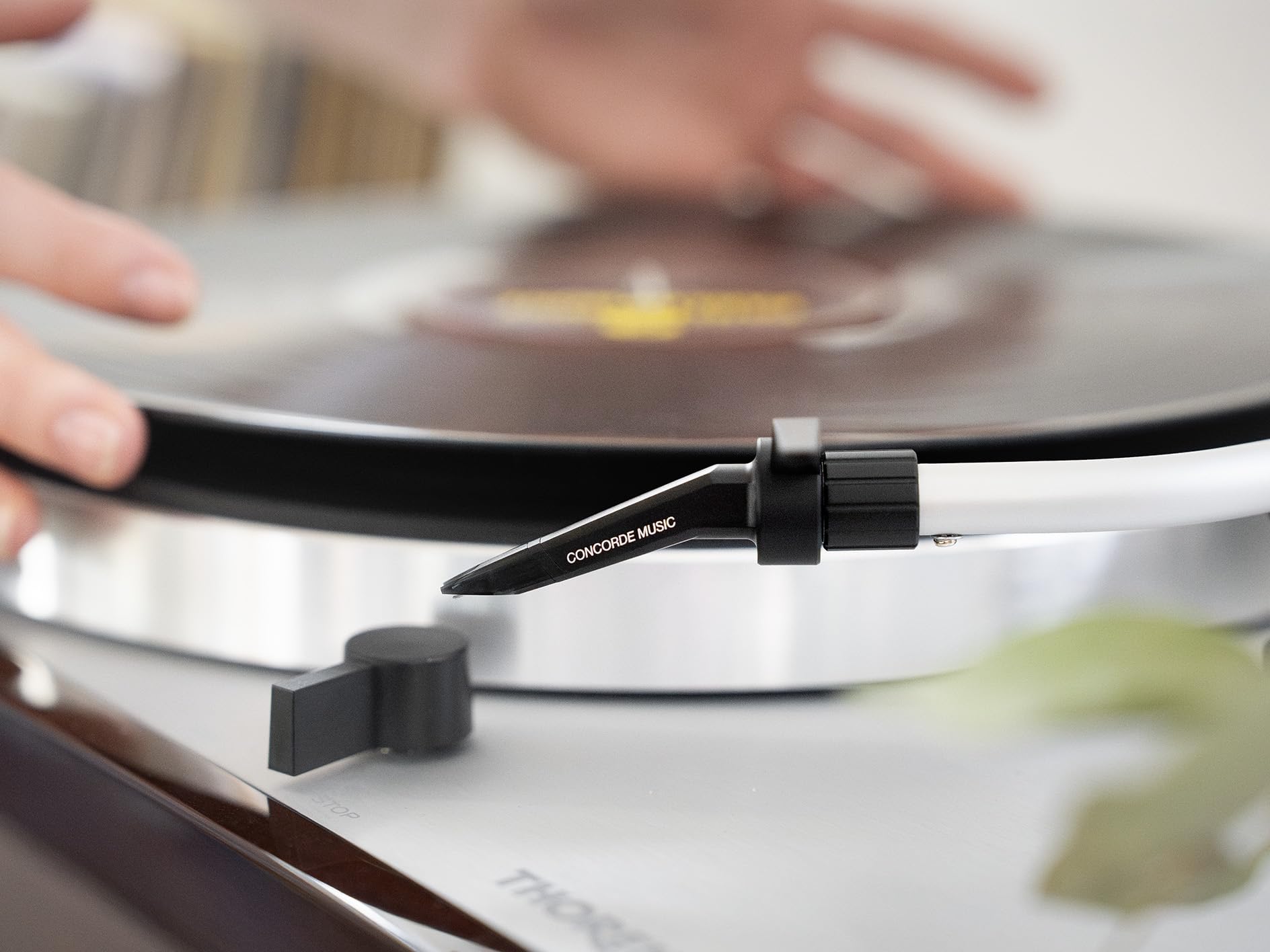 Ortofon Concorde Music Black - Cellule à Aimant Mobile | Diamant Shibata Nu | Installation Facile | Spectre sonore très Large & résolution exceptionnellement élevée