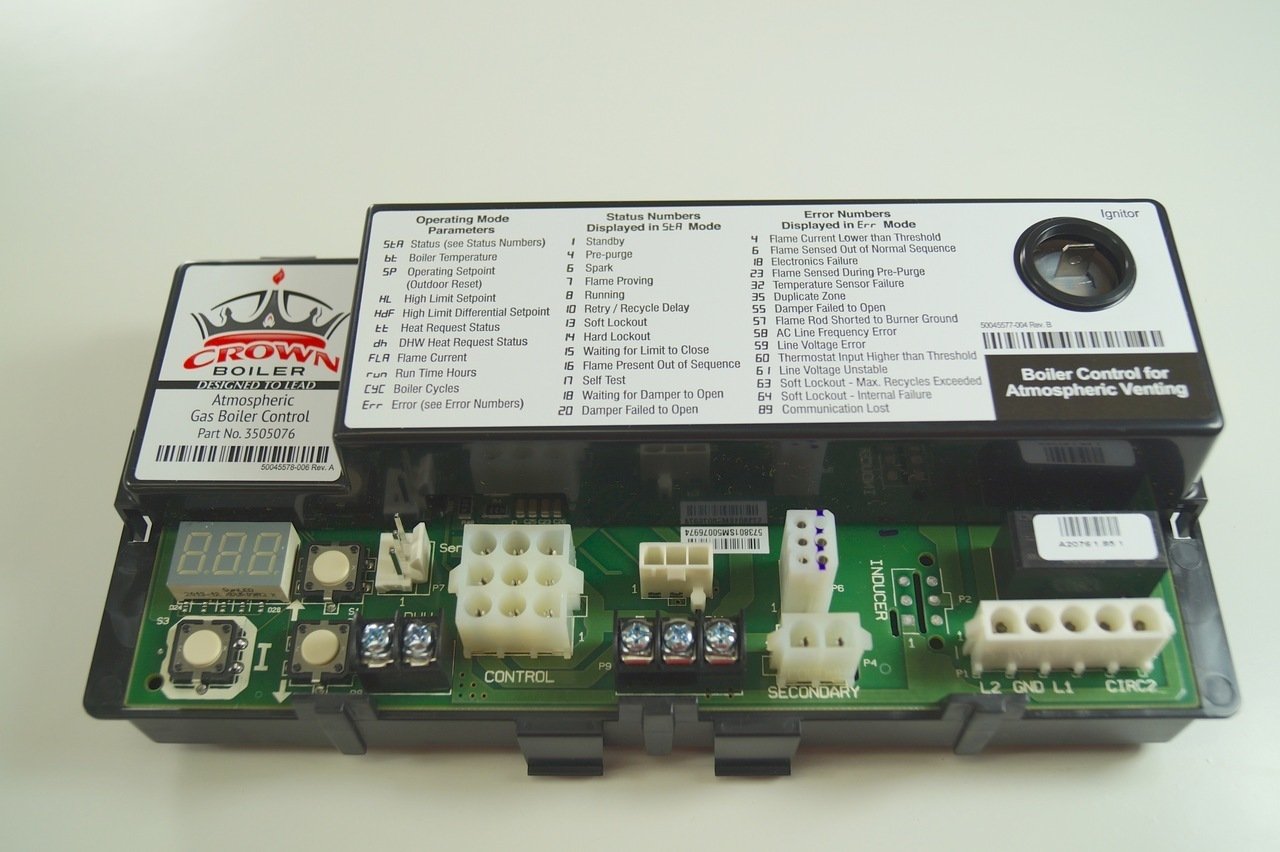 CROWN BOILER CO. 3505076 Control: Amazon.com: Industrial u0026 Scientific