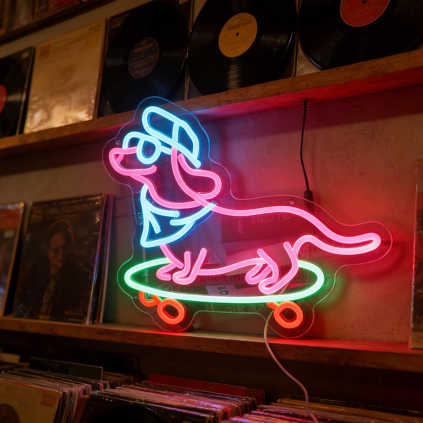 Wiener Dog Skateboarding Neon Sign for Kids Room Game Room - Wiener Dog Skateboard LED Wall Art, regalo divertente per gli amanti dei cani