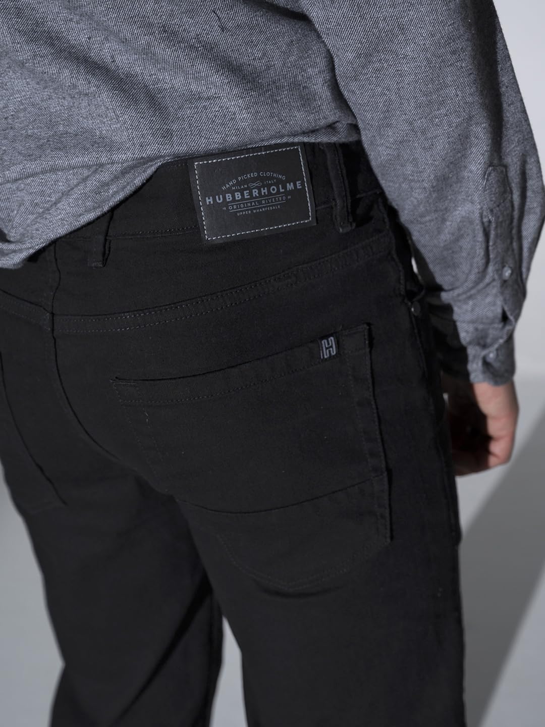 Hubberholme Męskie czarne dżinsy Regular Boot Cut Fit HHMJNW23502A_BK