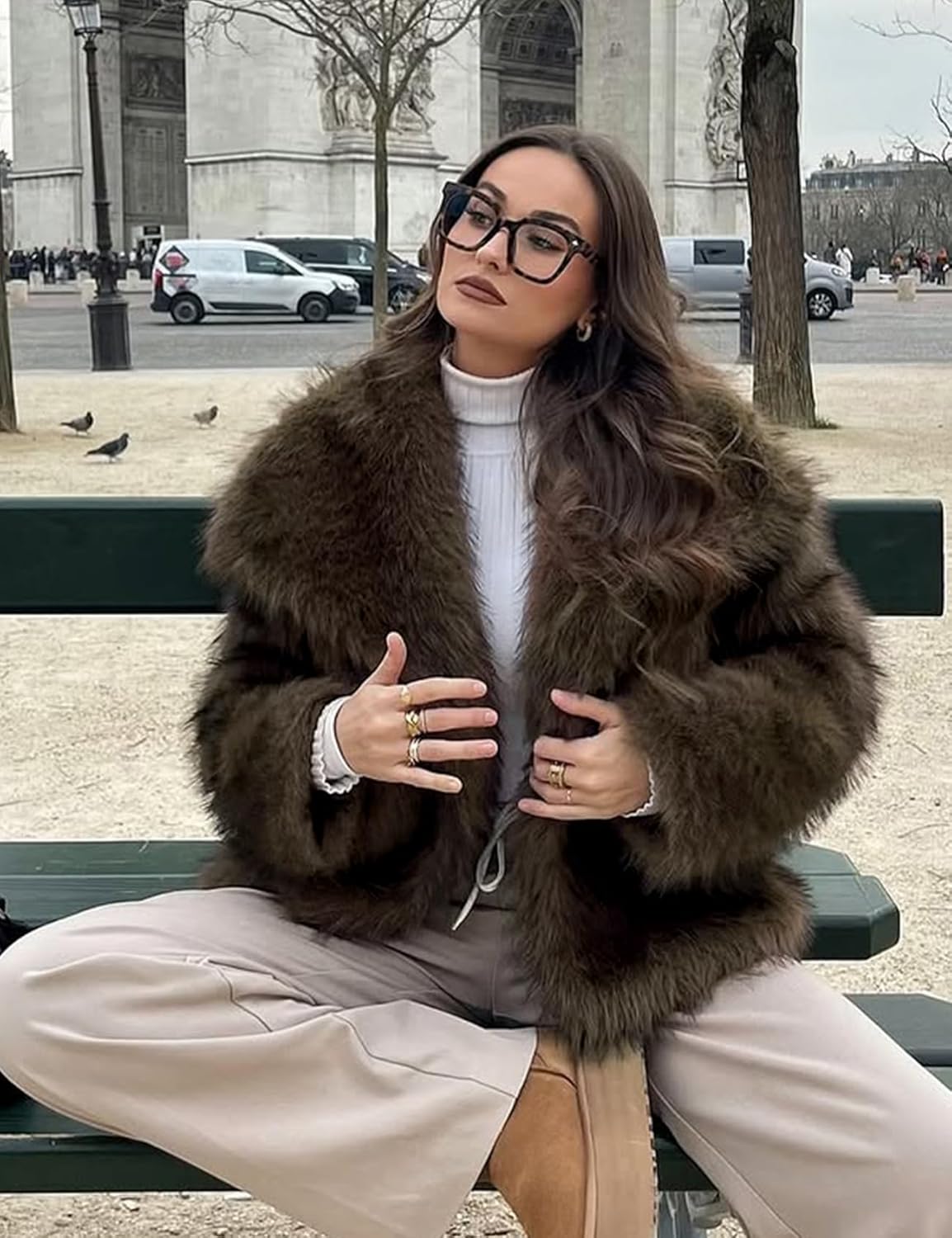 Wyeysyt Womens Faux Fur Coat Cropped Fluffy Shaggy Jacket Lapel Winter Warm Furry Short Coat - Image 4