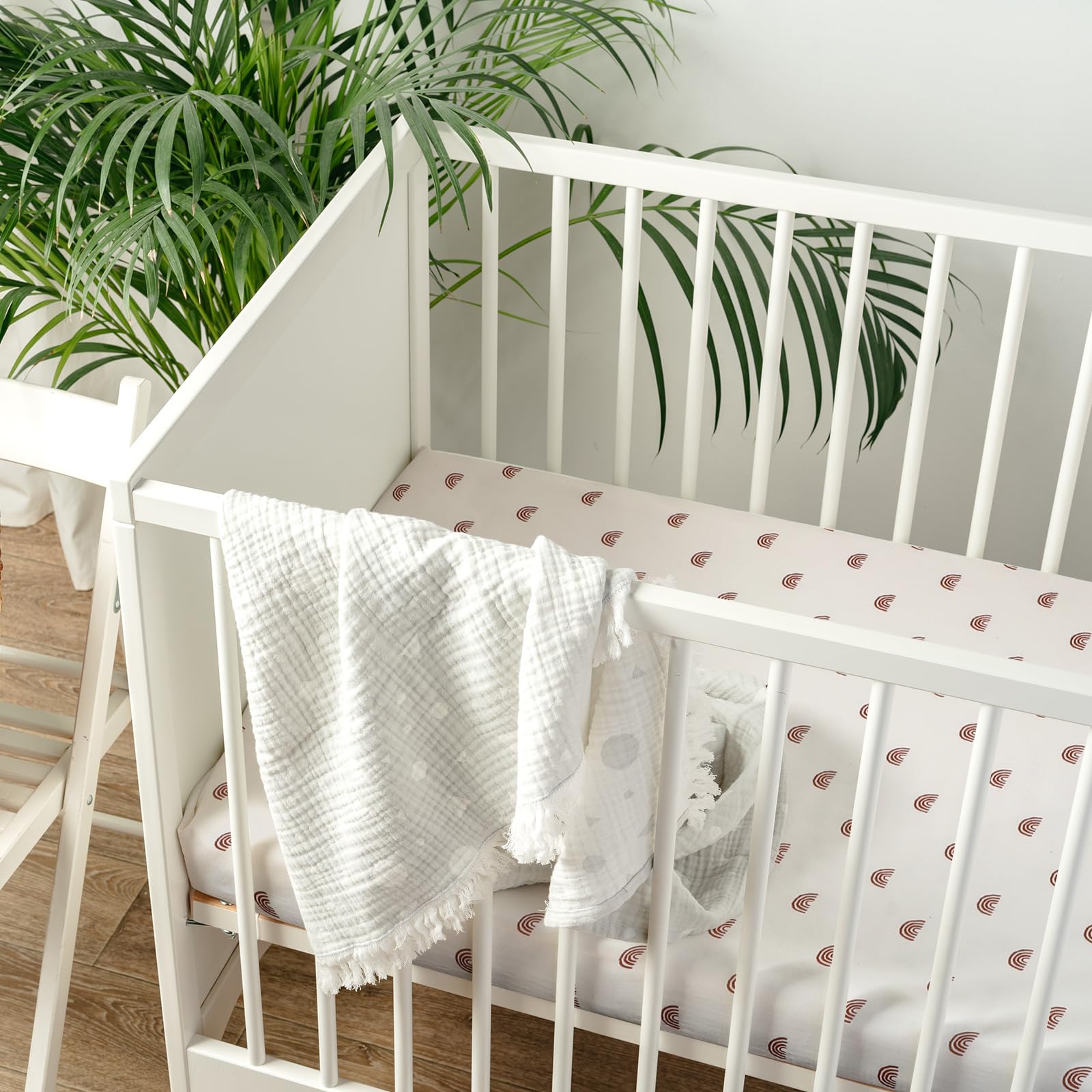 Drap Housse 70x140 cm, Mousseline de Coton Drap Housse Lit Bebe, Protege Matelas Bebe Doux et Respirant pour Lits Bébé, Lit de Voyage et Lit D'appoint, Lot de 2 (Arc-en-Ciel)