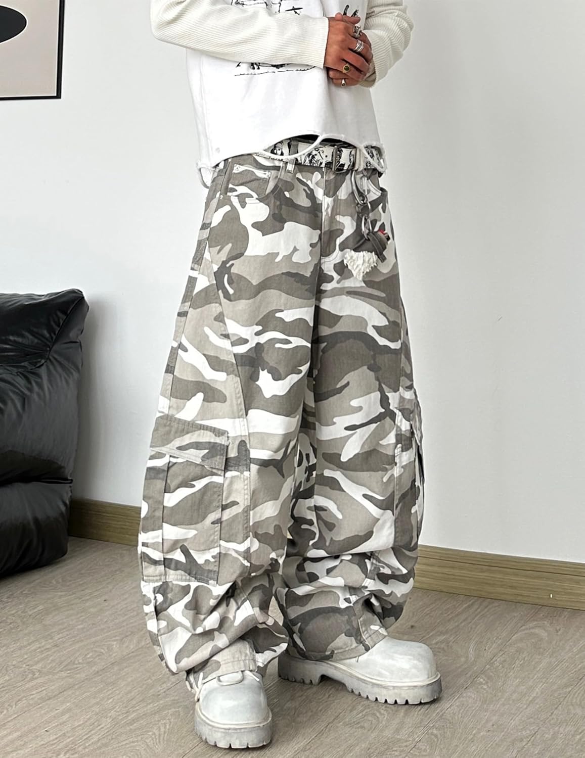 Mens Baggy Jeans Camouflage Loose Cargo Pants Hip Hop Wide Leg Trousers Mid Waist Skater Jeans - Image 2