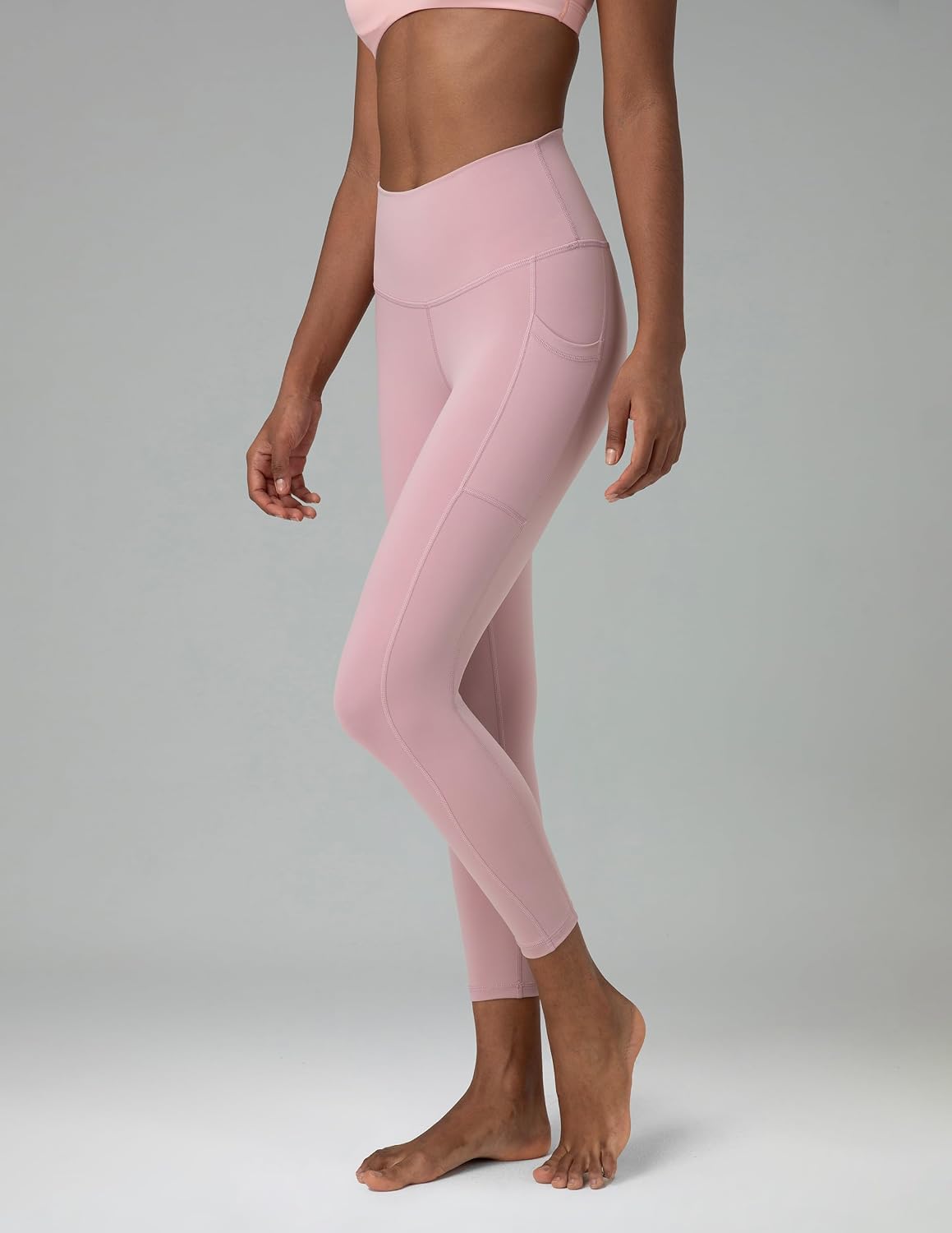 Colorfulkoala Women's High Waisted Yoga Capris 21" Inseam Leggings with Pockets
