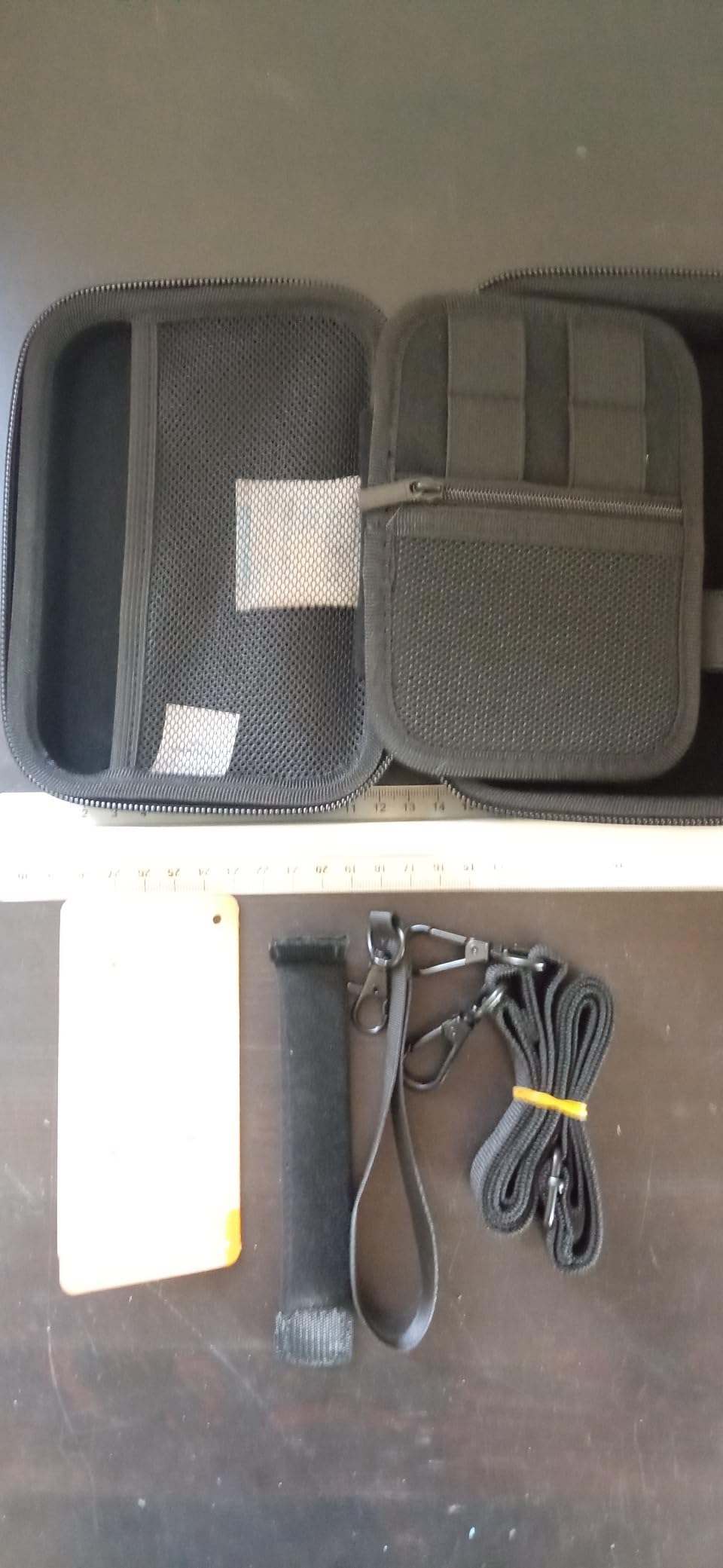 Bra fodral även för kameror som är mindre än de rekommenderade storlekarna