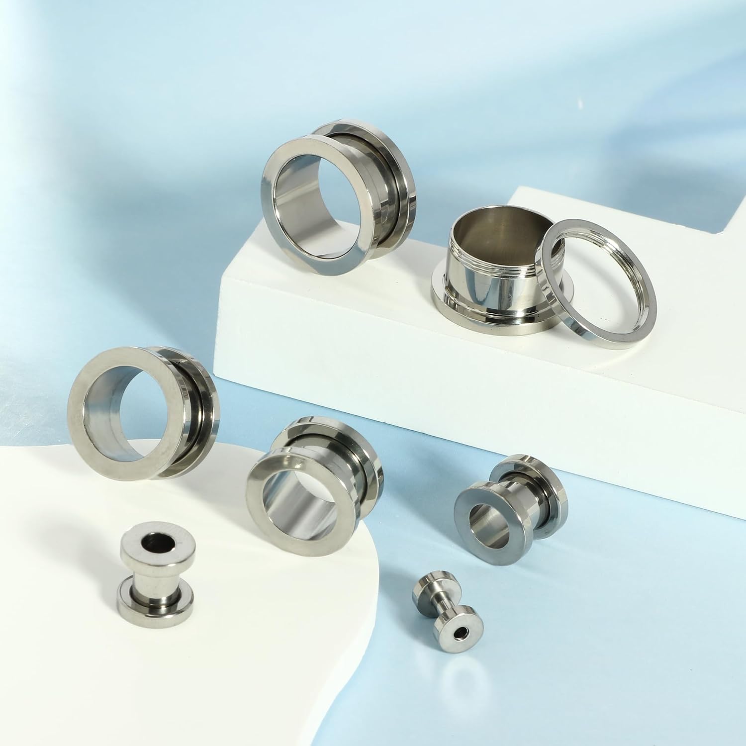 1 Pair F136 Titanium Ear Gauges Screw Fit Flesh Tunnels Plugs Gauges For Ear Expander Stretcher Ear Tunnels For Ears 10G 8G 6G 4G 2G 0G 00G Plug Earrings Body Piercing Jewelry For Women Men