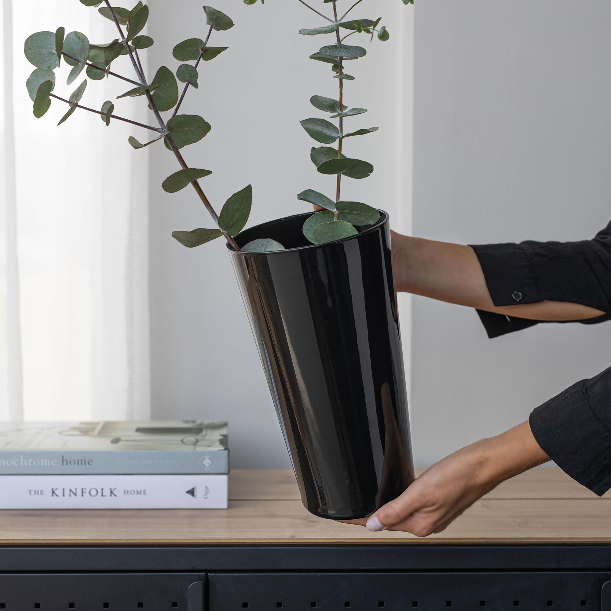 Trend for Home Black Vase H: 25 cm Flower Vases for Living Room Glass Vases for Flowers Conical Vase Black Decor Tall Vase for Pampas Grass Round Vase Black Glass Vase - Image 3