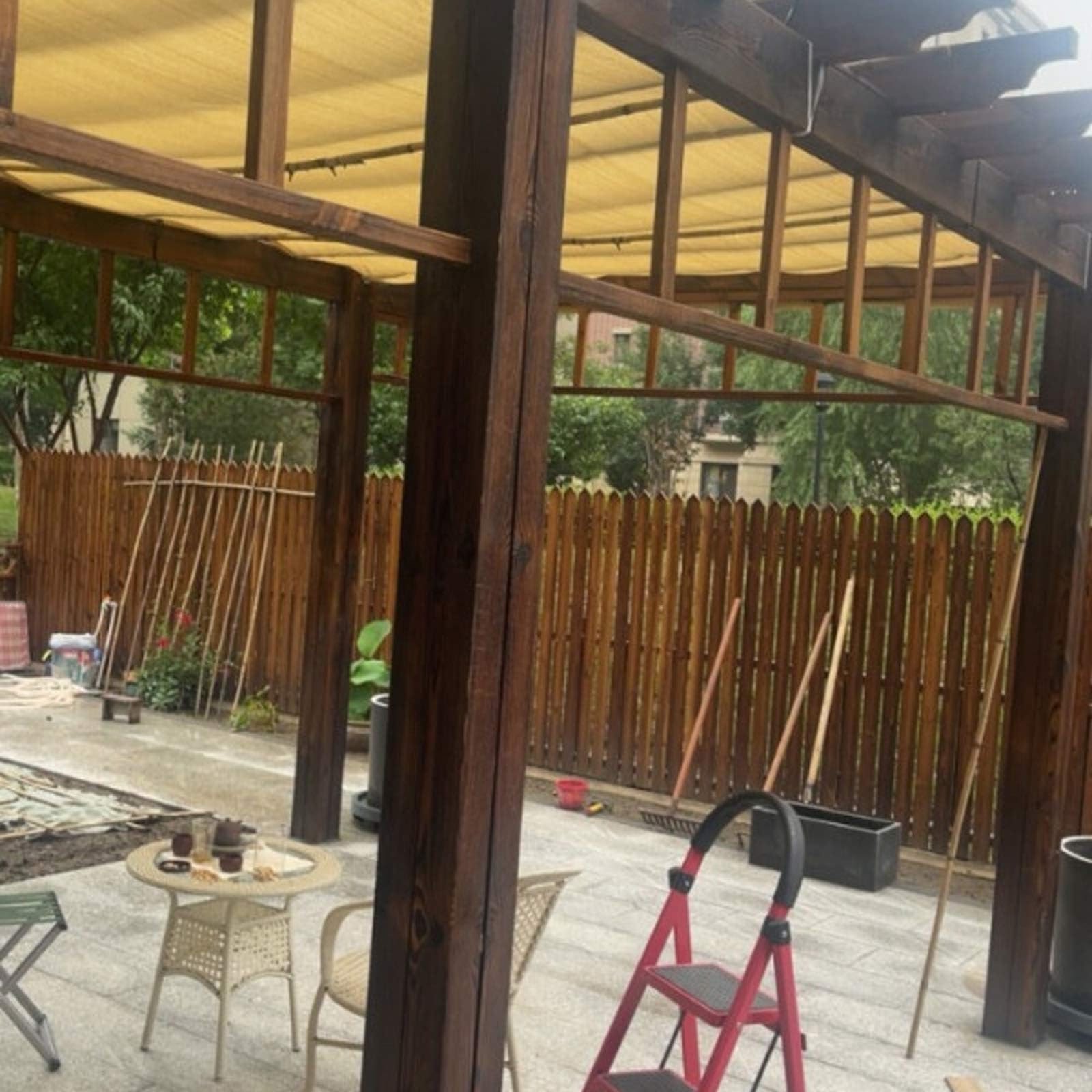 Malla de sombreo Transpirable al 90% para Invernadero y gallinero, Resistente a los Rayos UV, Color Beige, con Ojales, para Cultivo de hortalizas al Aire Libre (6,0 x 11,0 m / 19,7